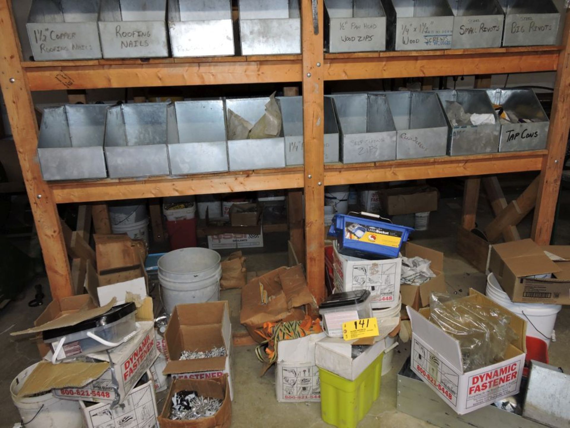 Lot screws and assorted items on floor and in the shelf. - Image 2 of 3