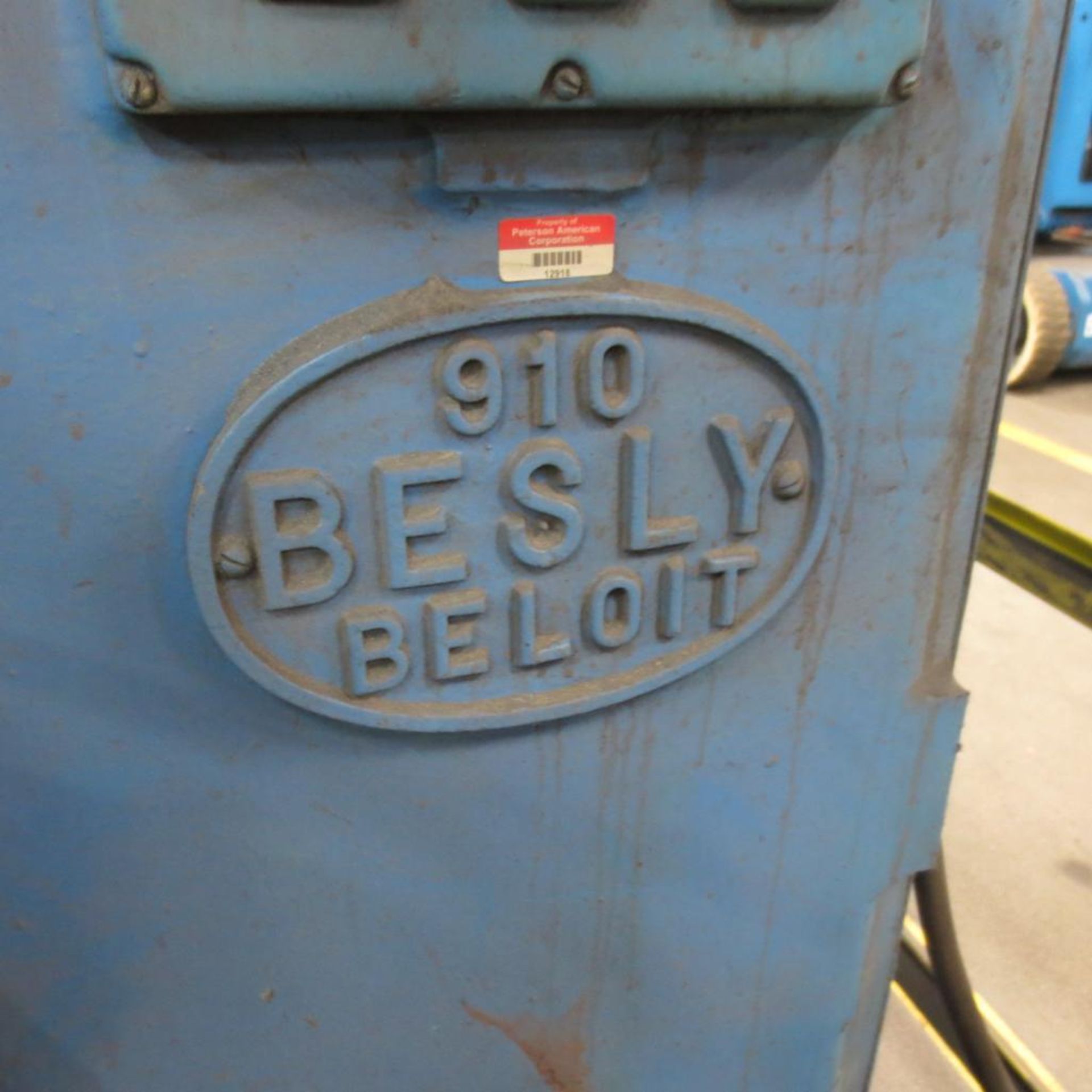 Besly 23" Grinder Model 910, 7.5 HP ( Loc. Greenville, IL ) - Image 3 of 6