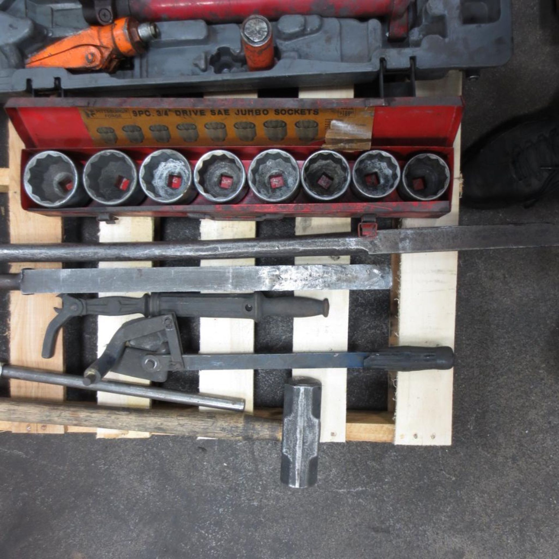 Skid with 10 Ton Portable Puller Kit, Tube Cutter, Socket and Socket Set ( Loc. Greenville, IL ) - Image 3 of 4