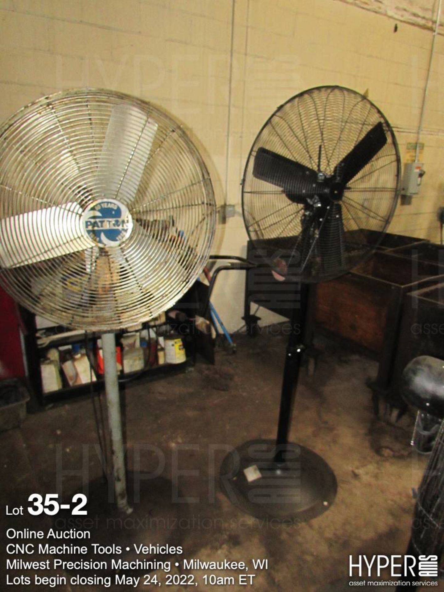 (lot) of three shop fans - Image 2 of 3