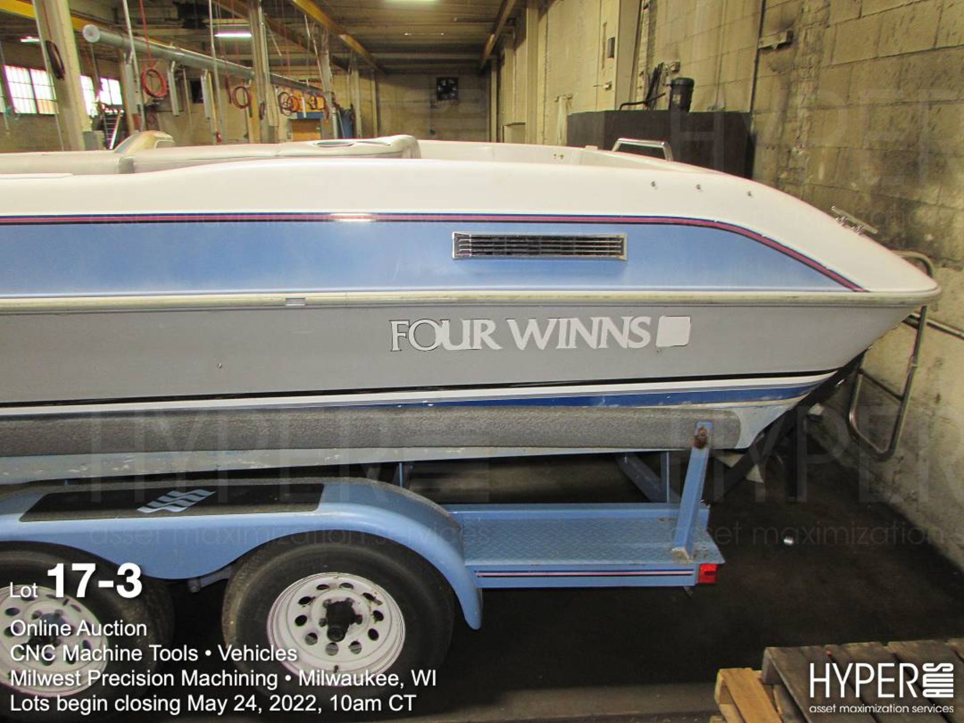 1991 20' Four Winns model: 200 Candia fiberglass deck boat, OMC Cobra 5.8 litre I/O Drive engine, en - Image 3 of 32