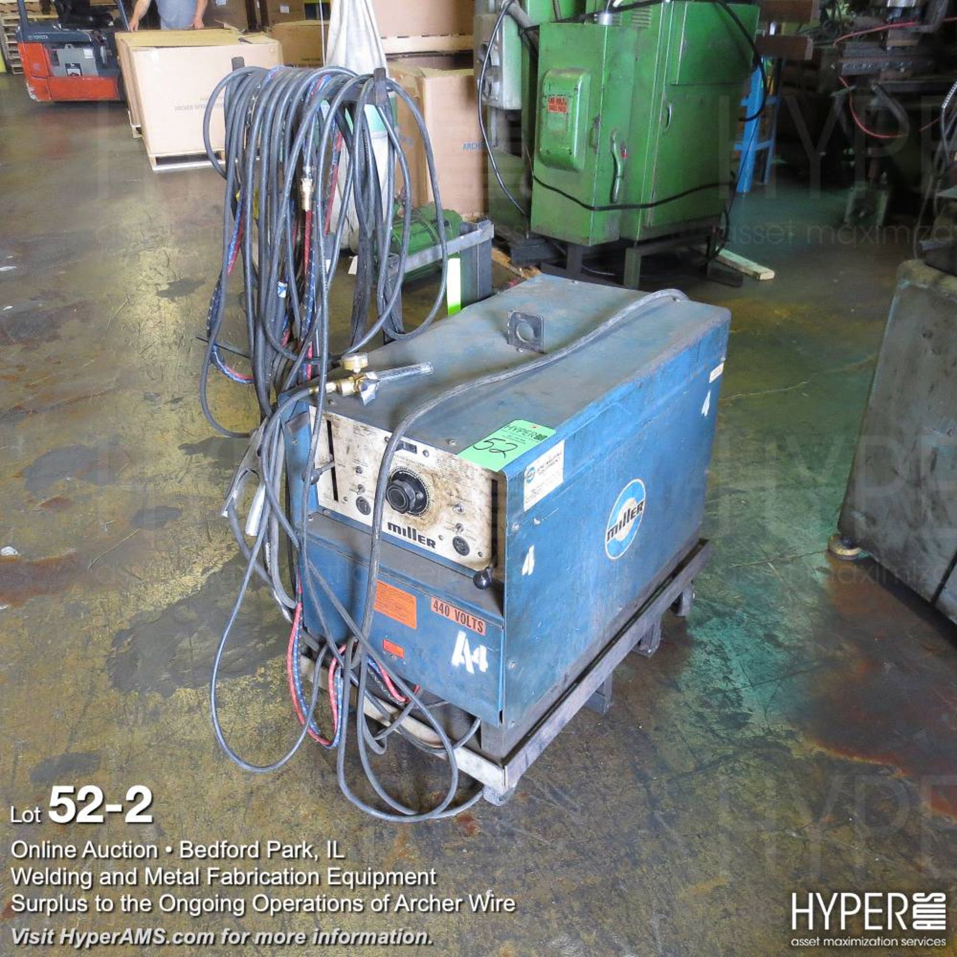 Miller Dialarc HF welder s/n JB472561 - Image 2 of 3