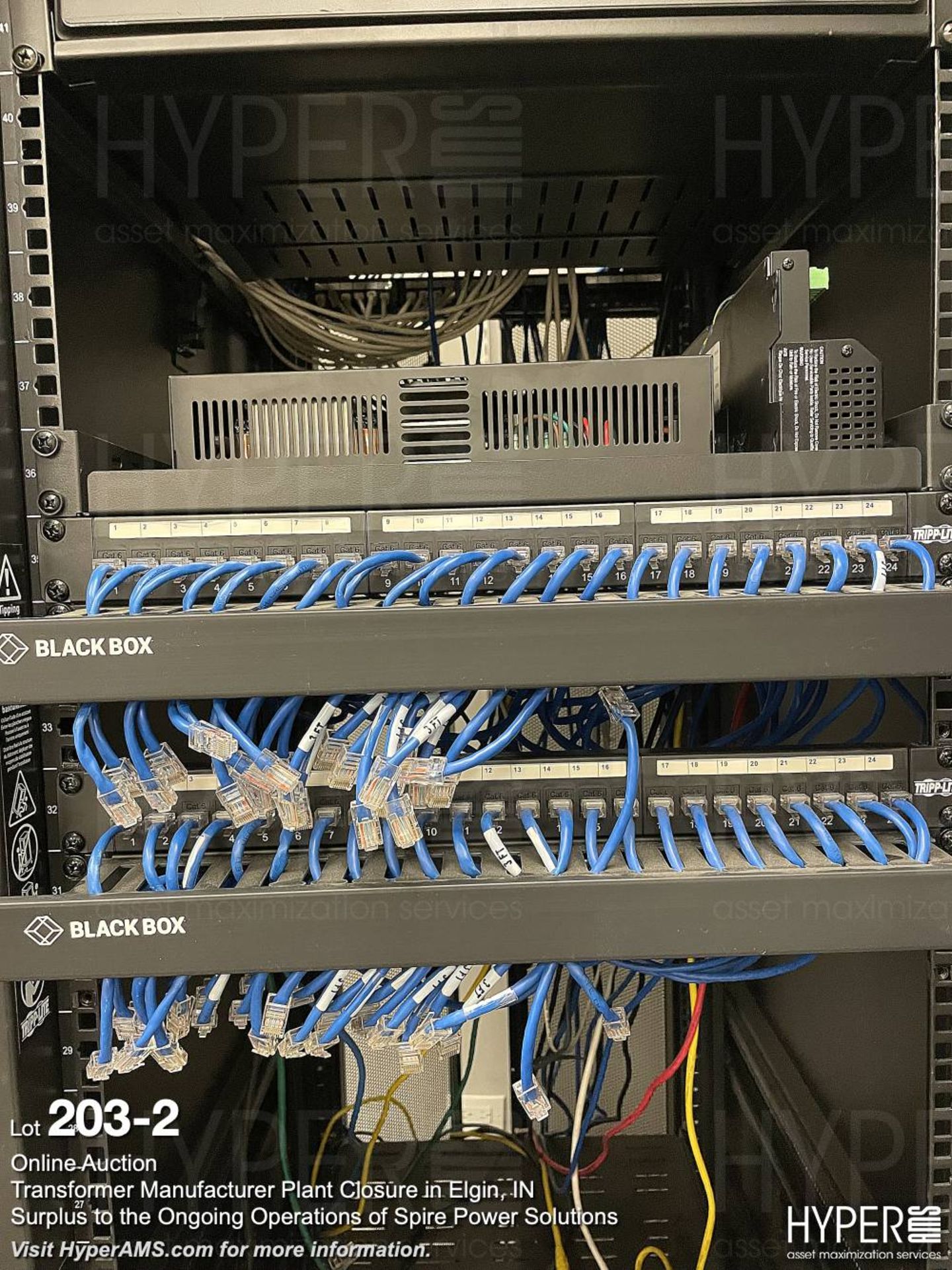 Server rack with patch bays and UPS (power supplies) - Image 2 of 3