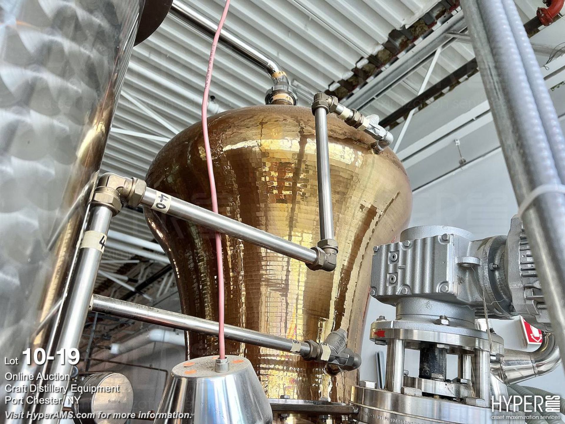 Arnold Holstein 500 L still, copper-plated pear-shaped hat, agitator, catalytic converter... - Image 19 of 26