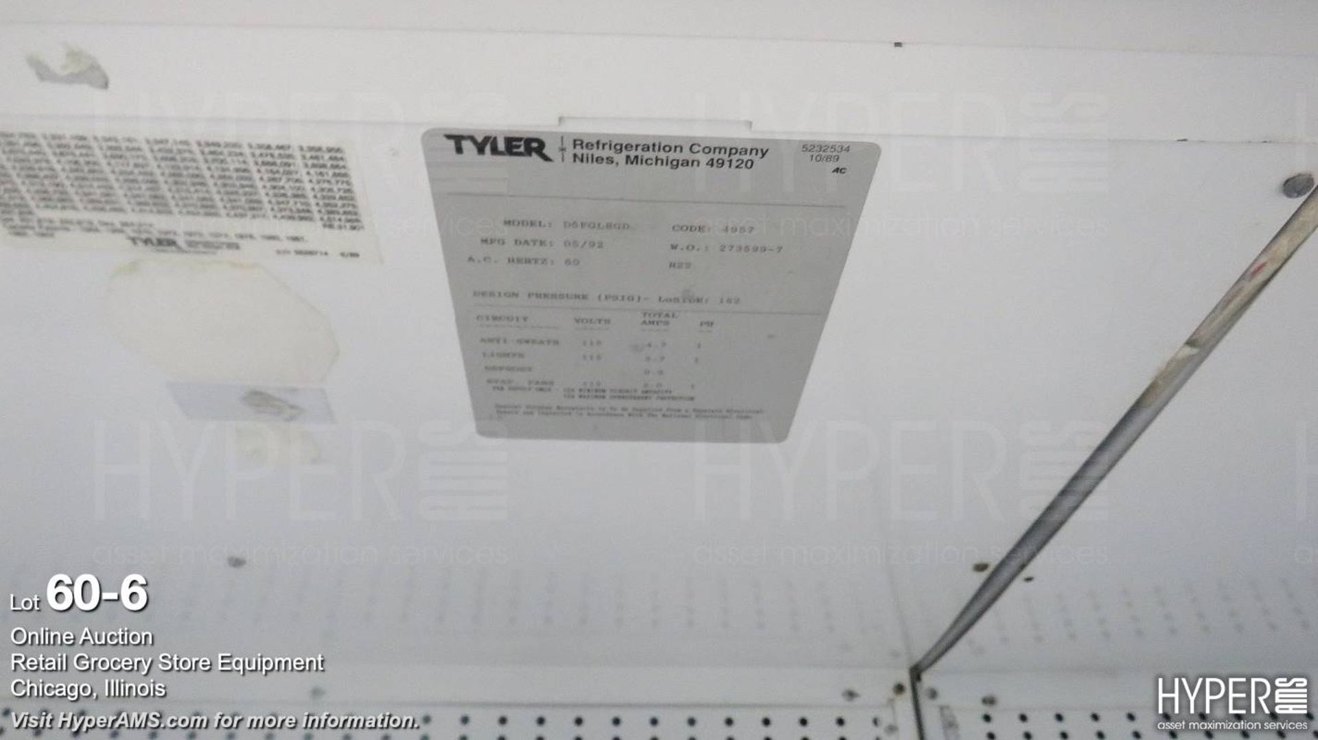 Tyler (16) Swing Glass Door (28") Commercial Merchandiser Freezer D5FGL12GD (40ft X 44" X 81") - Image 6 of 7