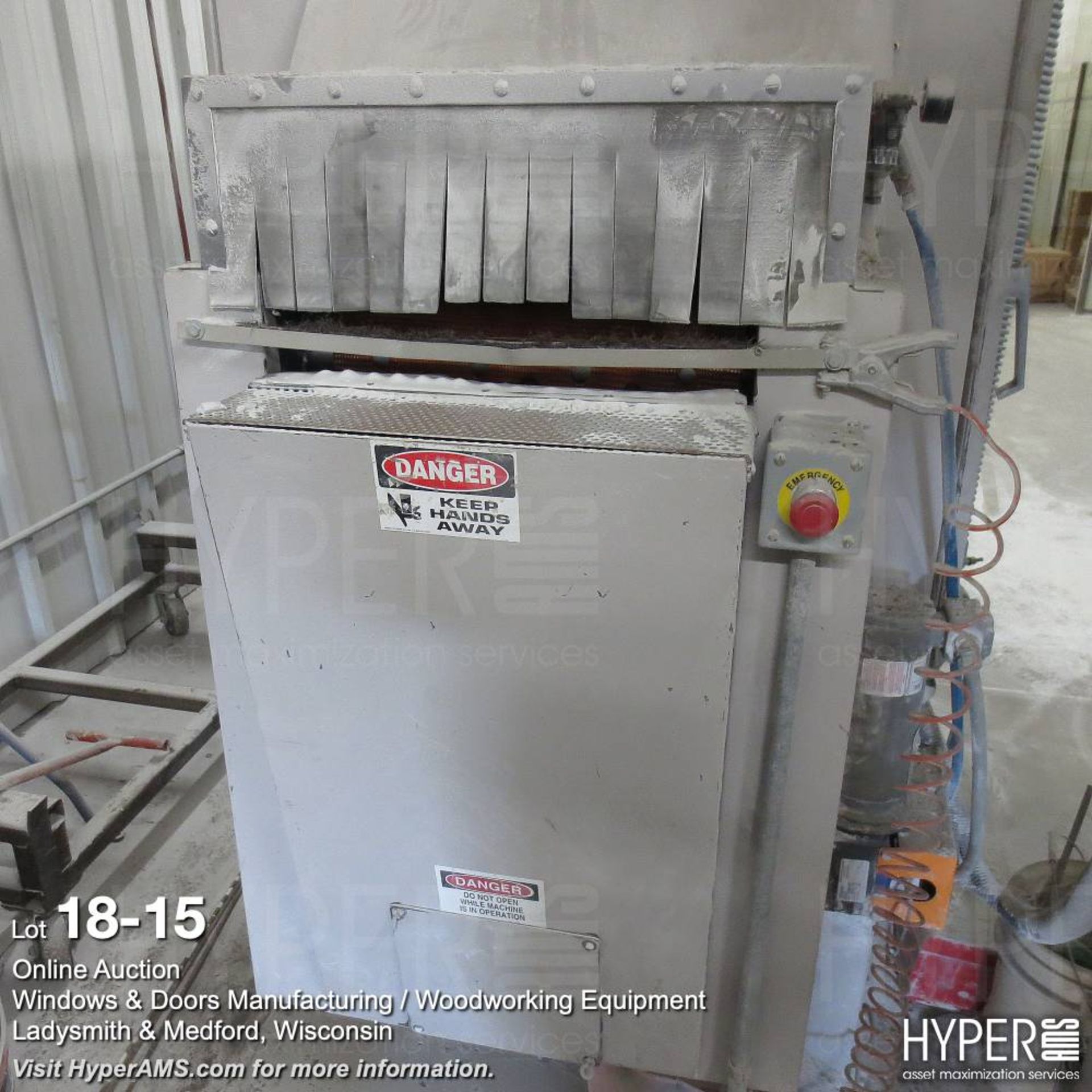 Guyson TR900 Multi Blast cleaning cabinet - Image 15 of 22