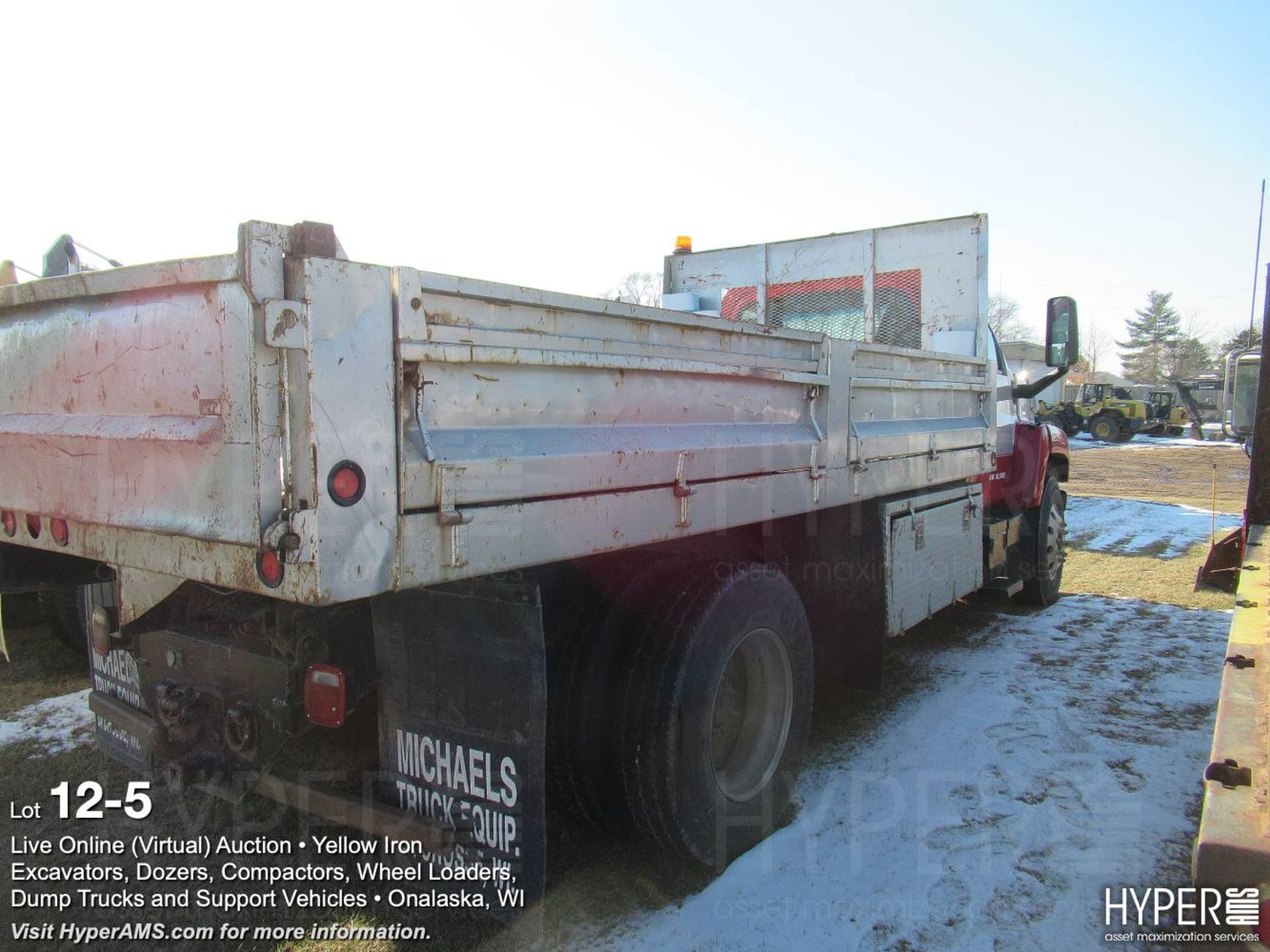 2003 Chevrolet 8500 Dump Truck - Image 5 of 8