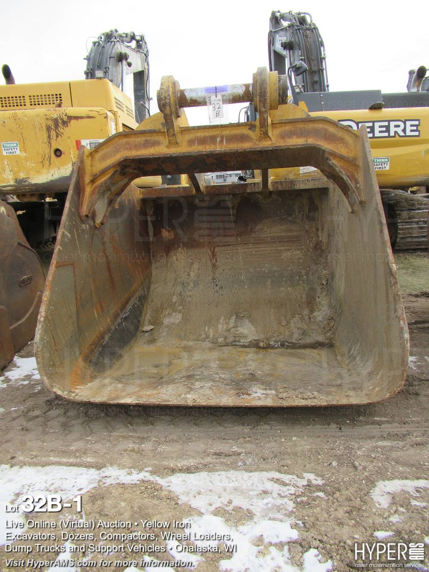 Empire 390 sand bucket for 390F