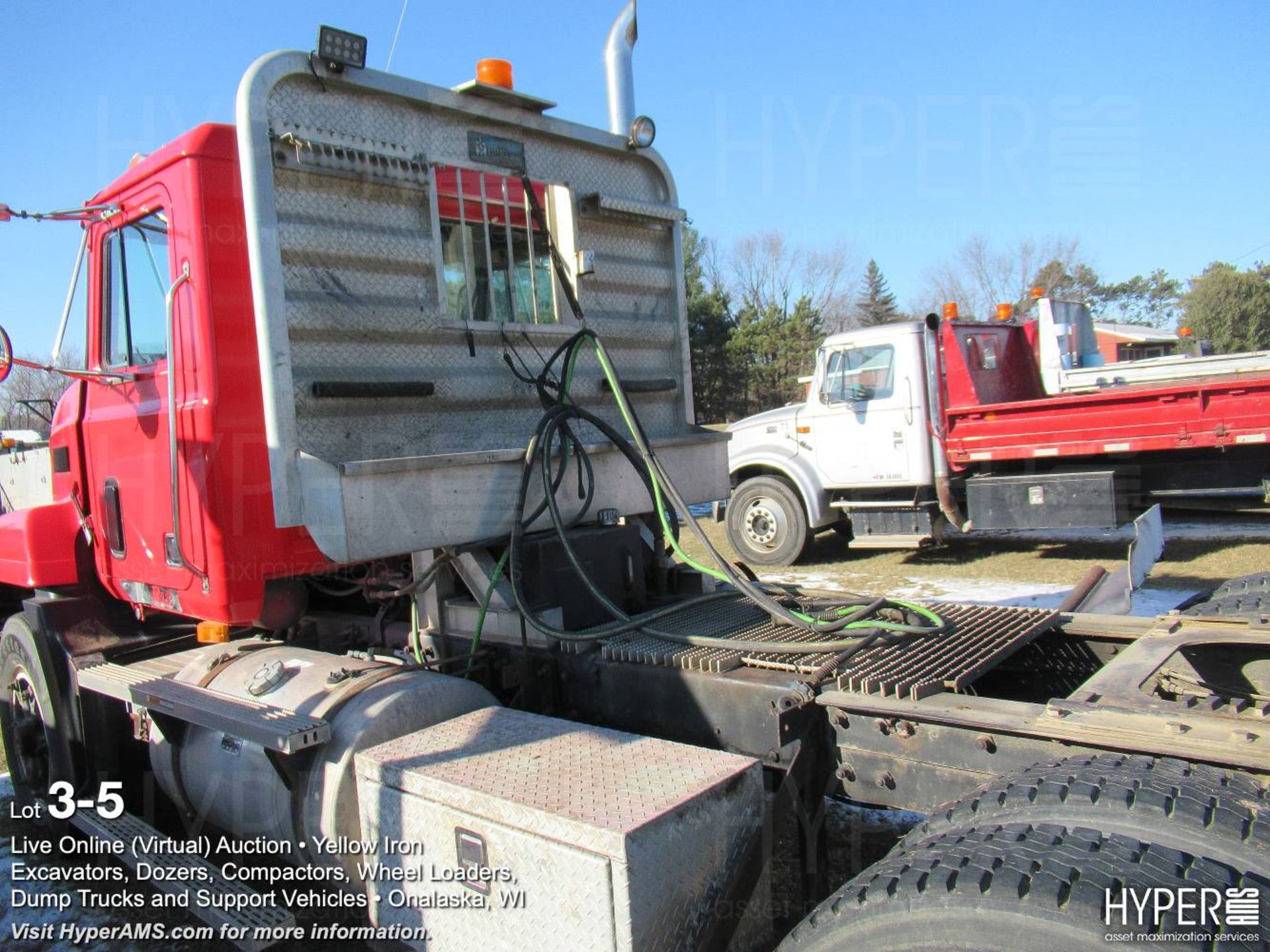 1994 Mack CH-613 Semi Tractor - Image 5 of 10