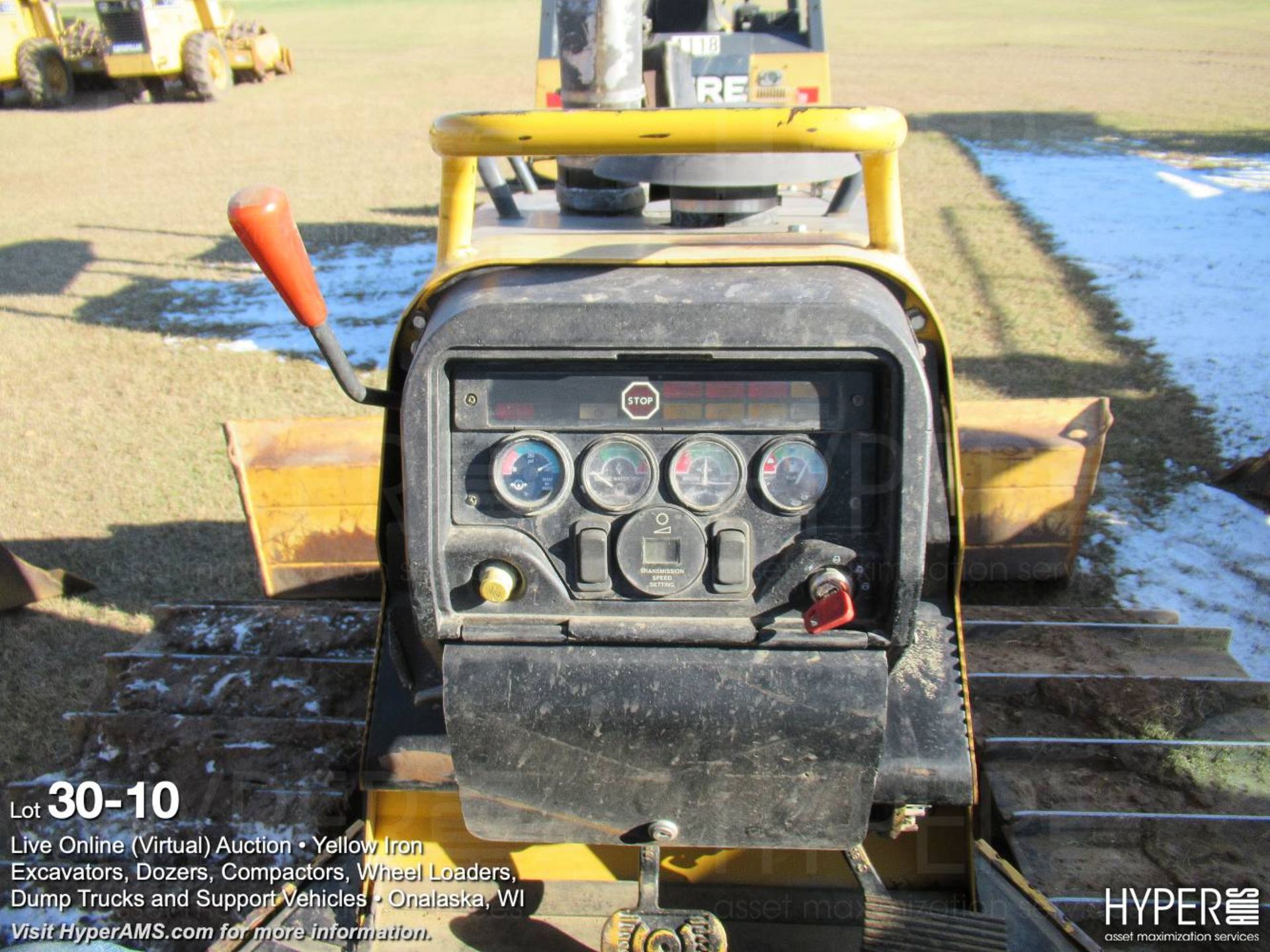 2001 John Deere 650H LGP Dozer - Image 10 of 14