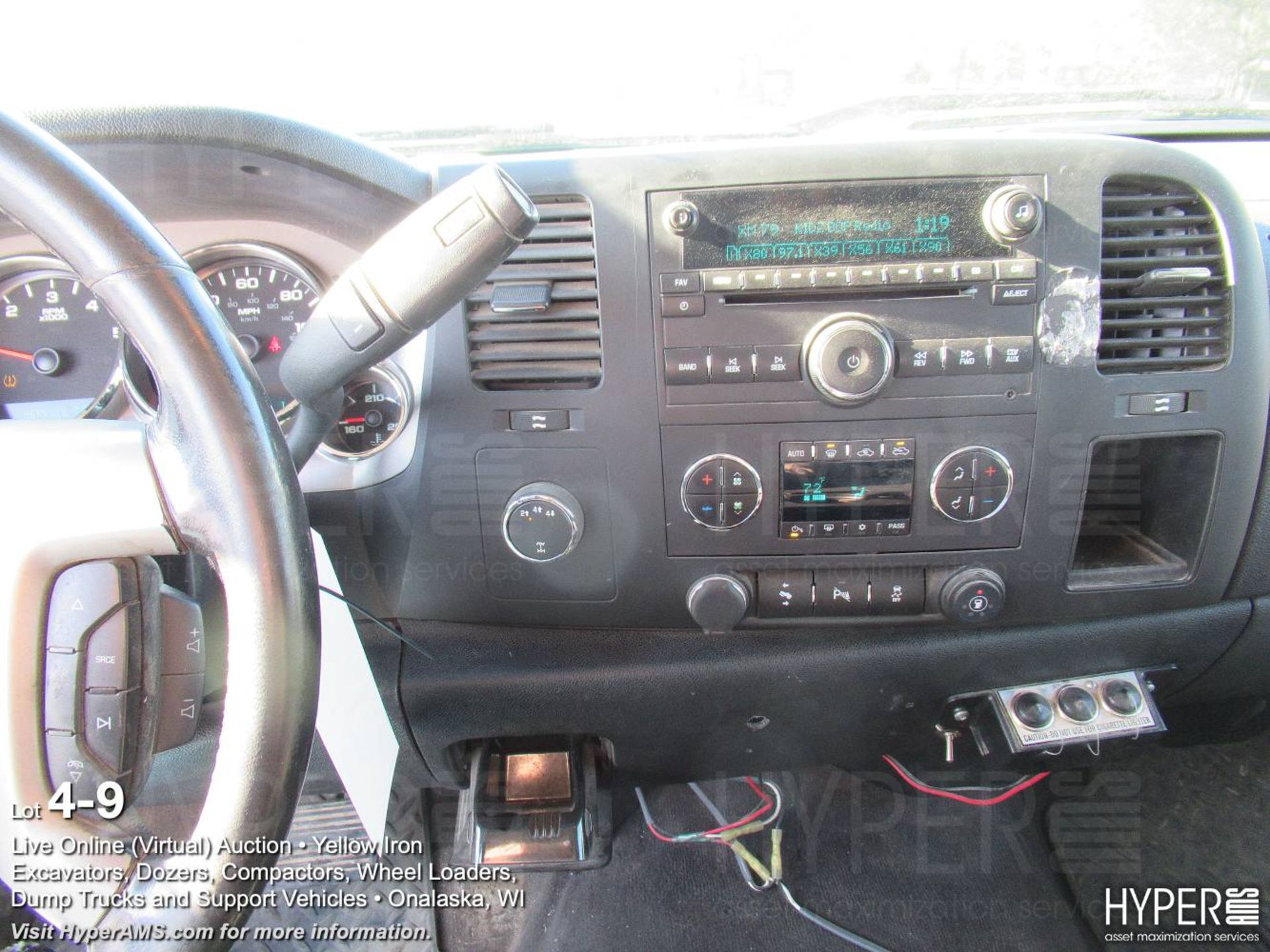 2014 Chevrolet 2500 Silverado Pickup Truck - Image 9 of 9