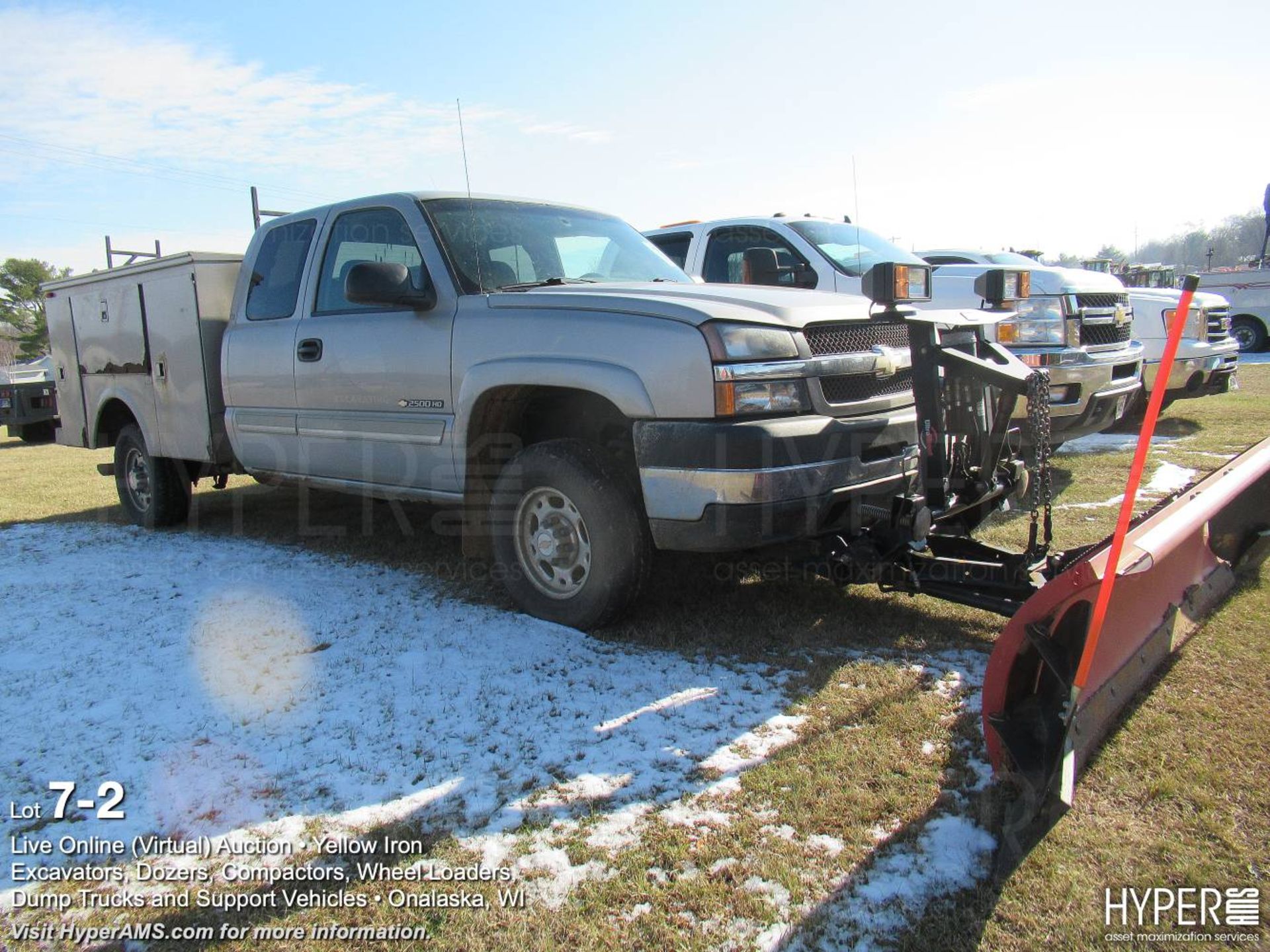 2004 Chevrolet Silverado 2500 HD Service Truck - Image 2 of 15