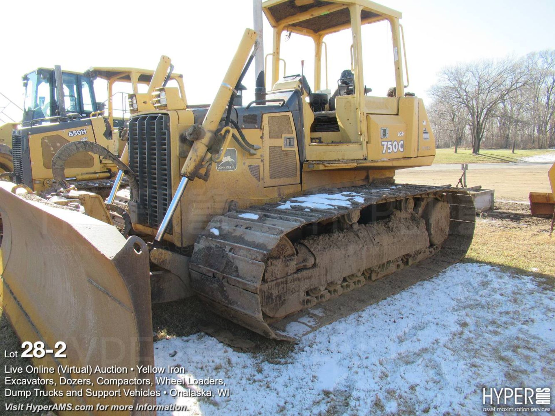 2001 John Deere 750 LGP Dozer - Image 2 of 18