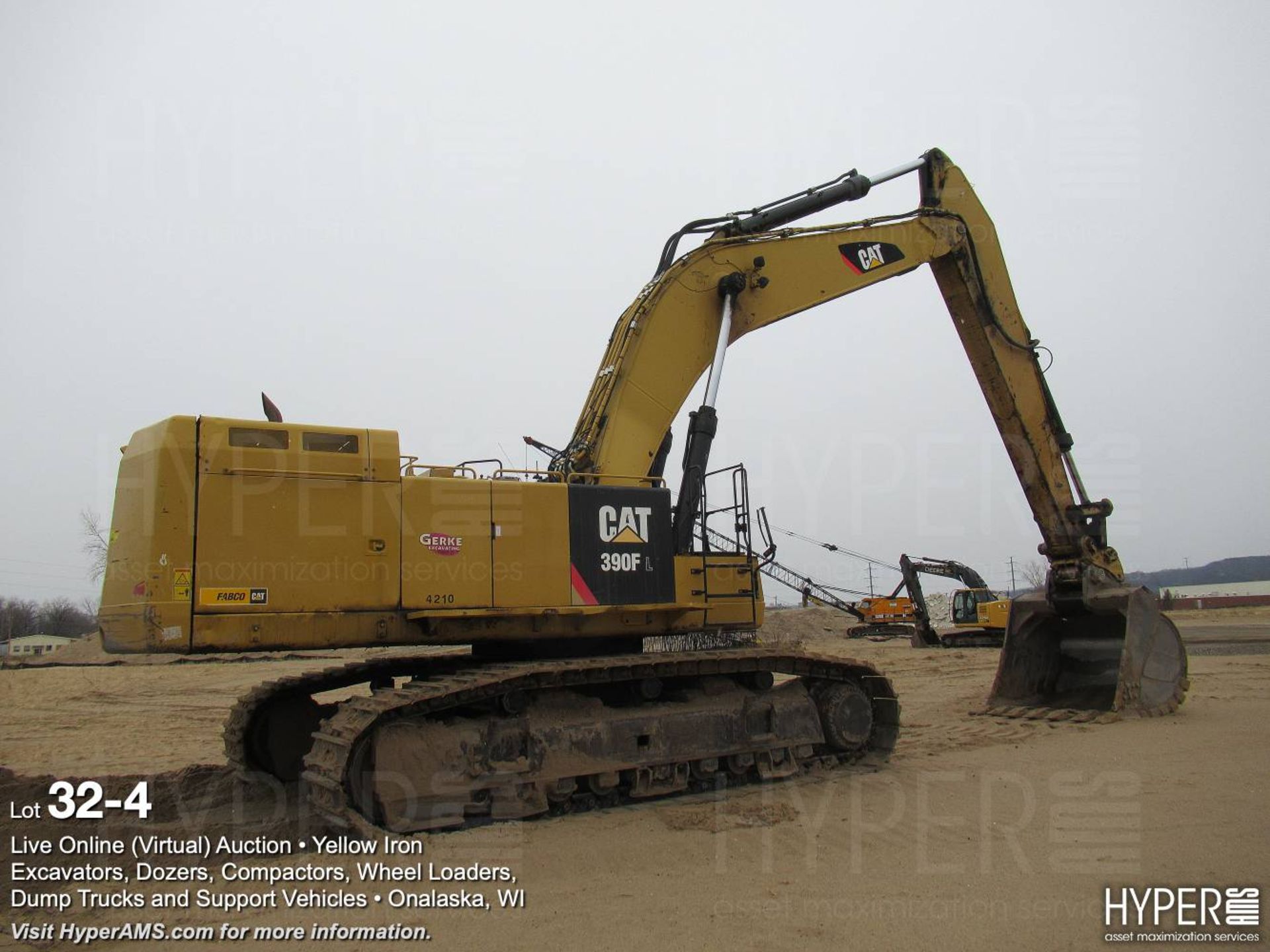 2015 Caterpillar 390F L Excavator - Image 4 of 34