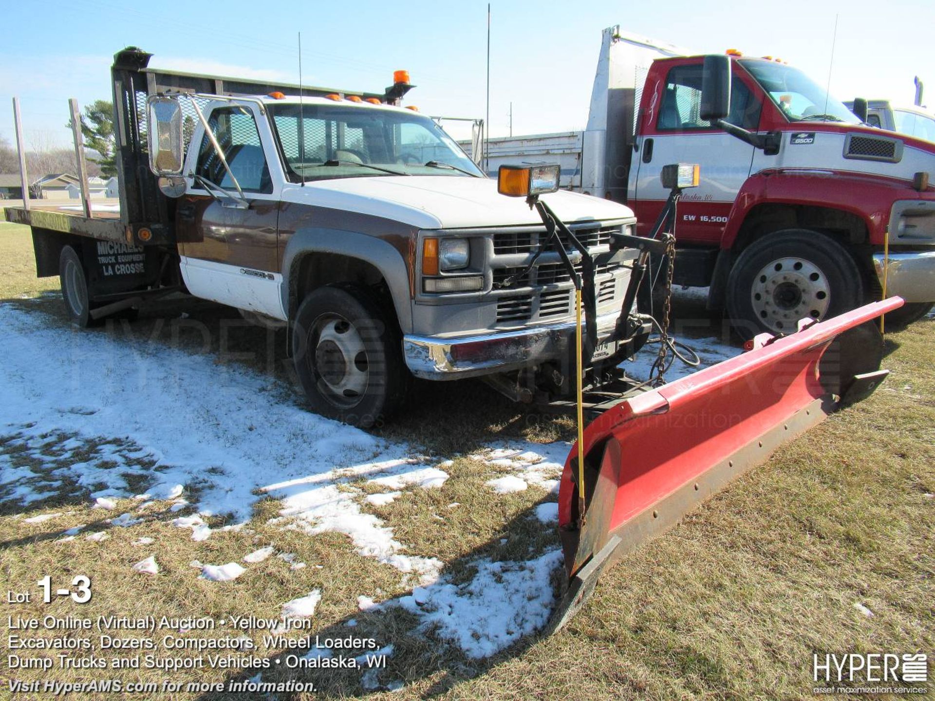 2001 Chevrolet Silverado 3500 Flatbed Dump - Image 3 of 9