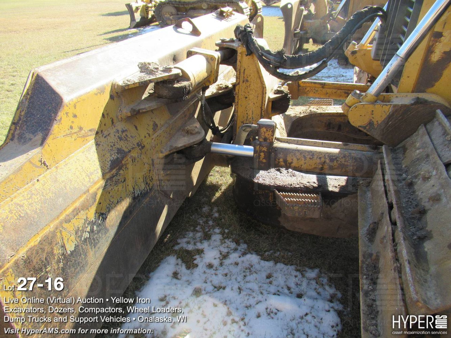 2000 John Deere 850C LGP Dozer - Image 16 of 23