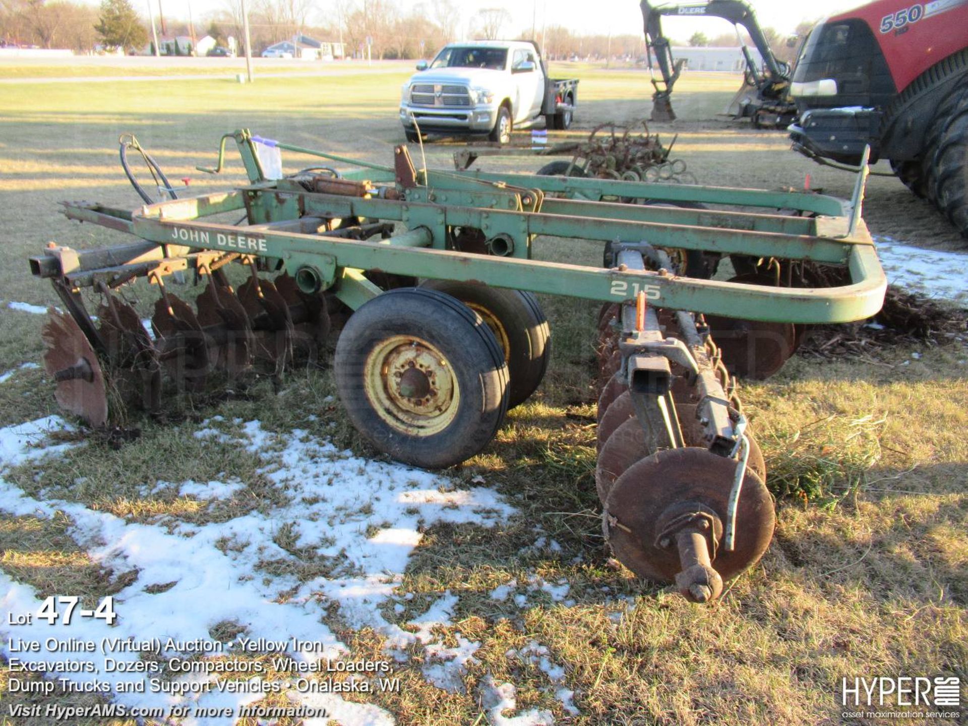 John Deere TO215 pull-type disk - Image 4 of 8