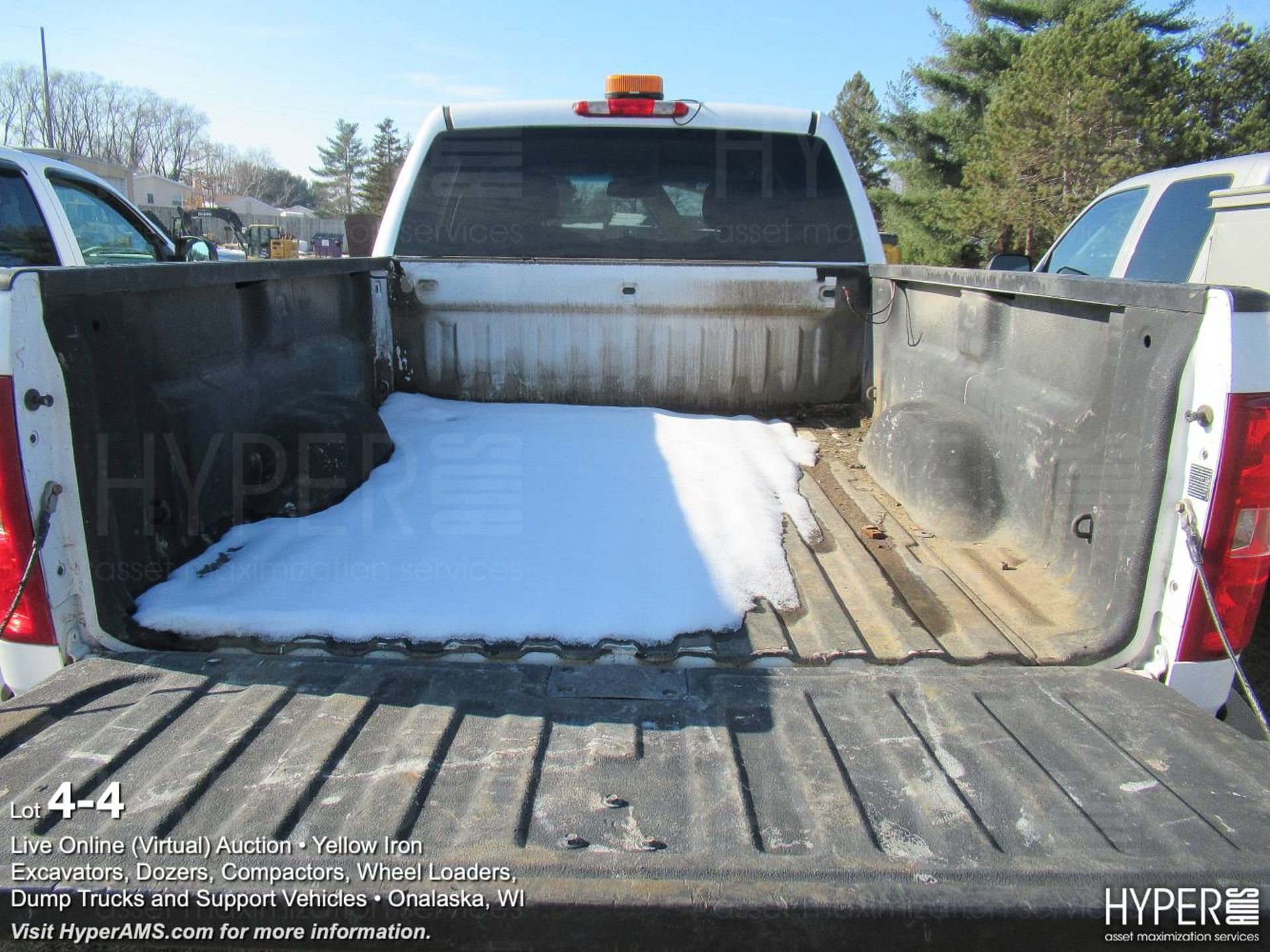 2014 Chevrolet 2500 Silverado Pickup Truck - Image 4 of 9