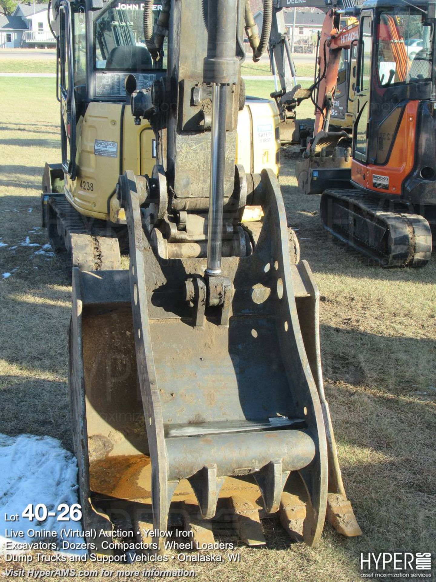 2009 Hitachi 225US LC Excavator - Image 26 of 27