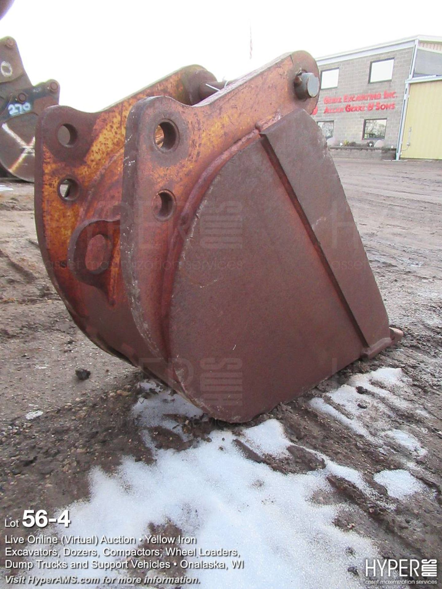 Excavator bucket, 18" wide - Image 4 of 5