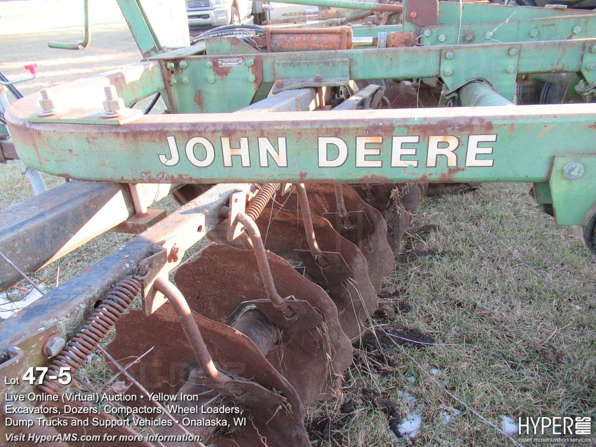 John Deere TO215 pull-type disk - Image 5 of 8