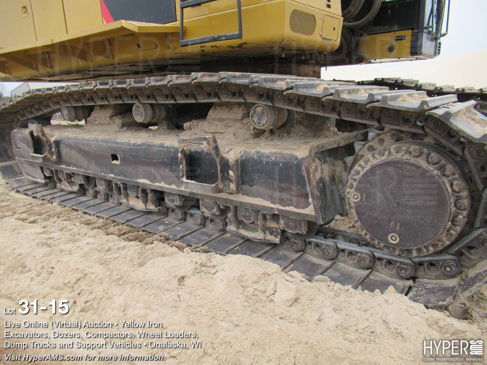 2016 Caterpillar 390F L Excavator - Image 15 of 32