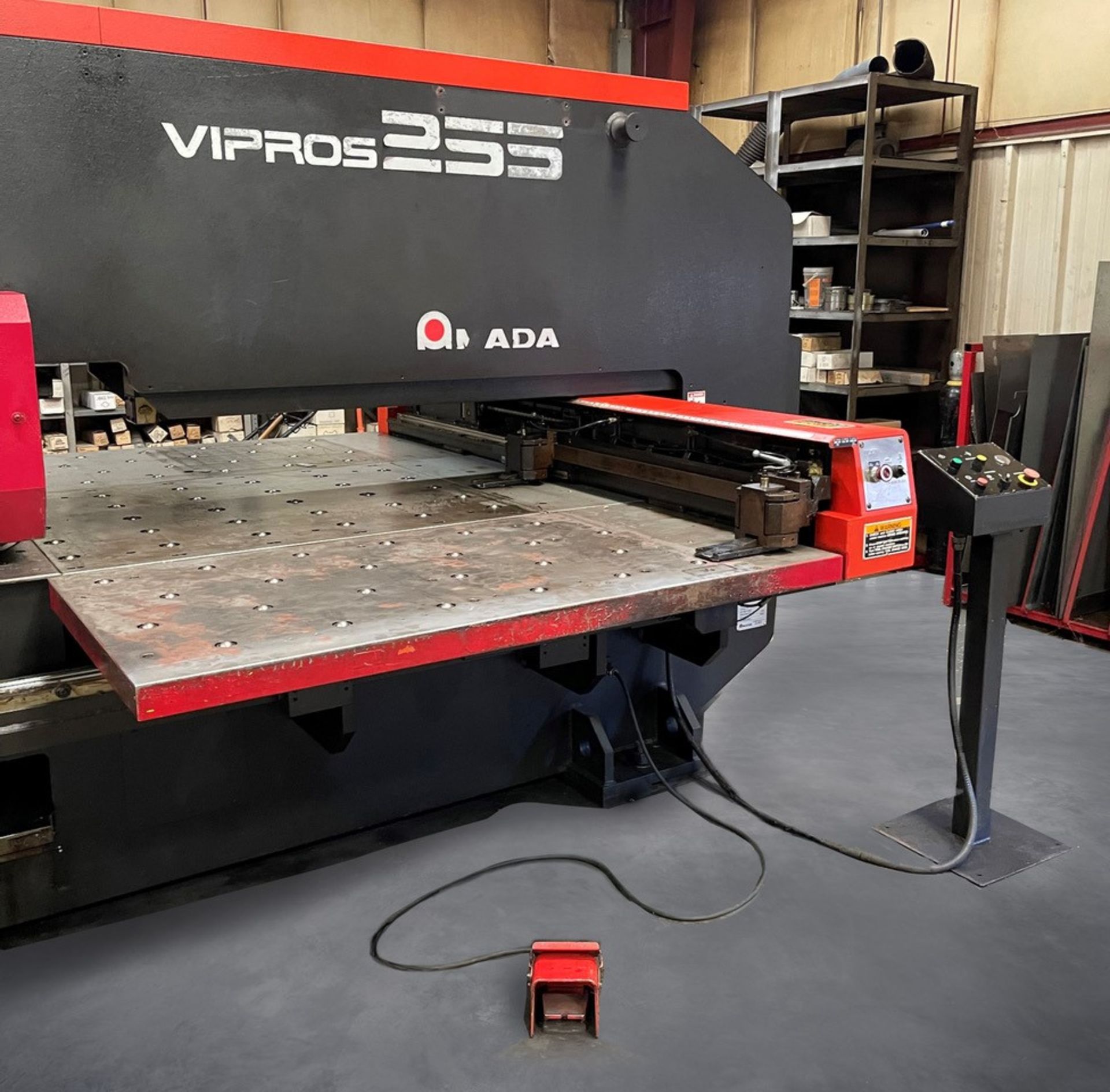 Amada Mod.255 Vipros CNC Turret Punch w/ Fanuc 18P Control - Image 2 of 9