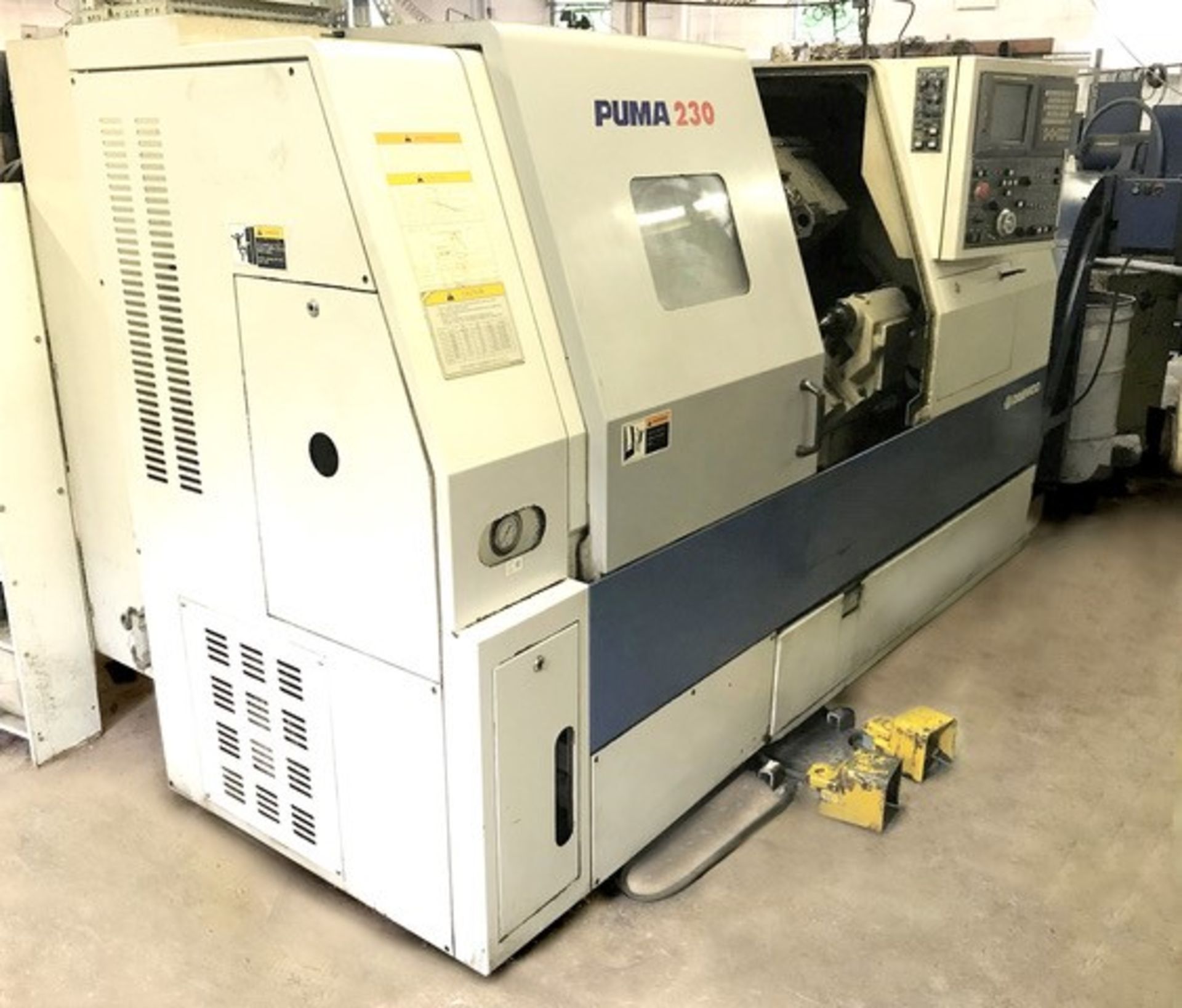 Daewoo Mod.230B CNC Turning Center w/ Fanuc 21iT Control