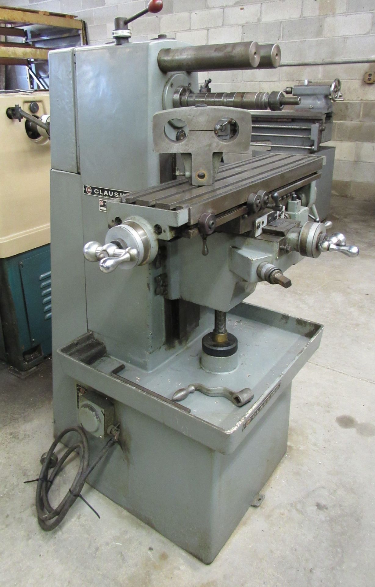 Clausing Mod.8540 Horizontal Power-Feed Milling Machine - S/N 800949 - Image 3 of 3