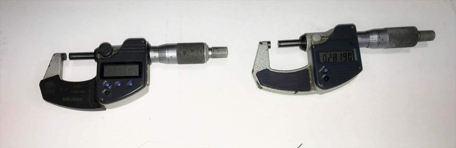 (2) Mitutoyo 0 - 1" Digital Micrometers