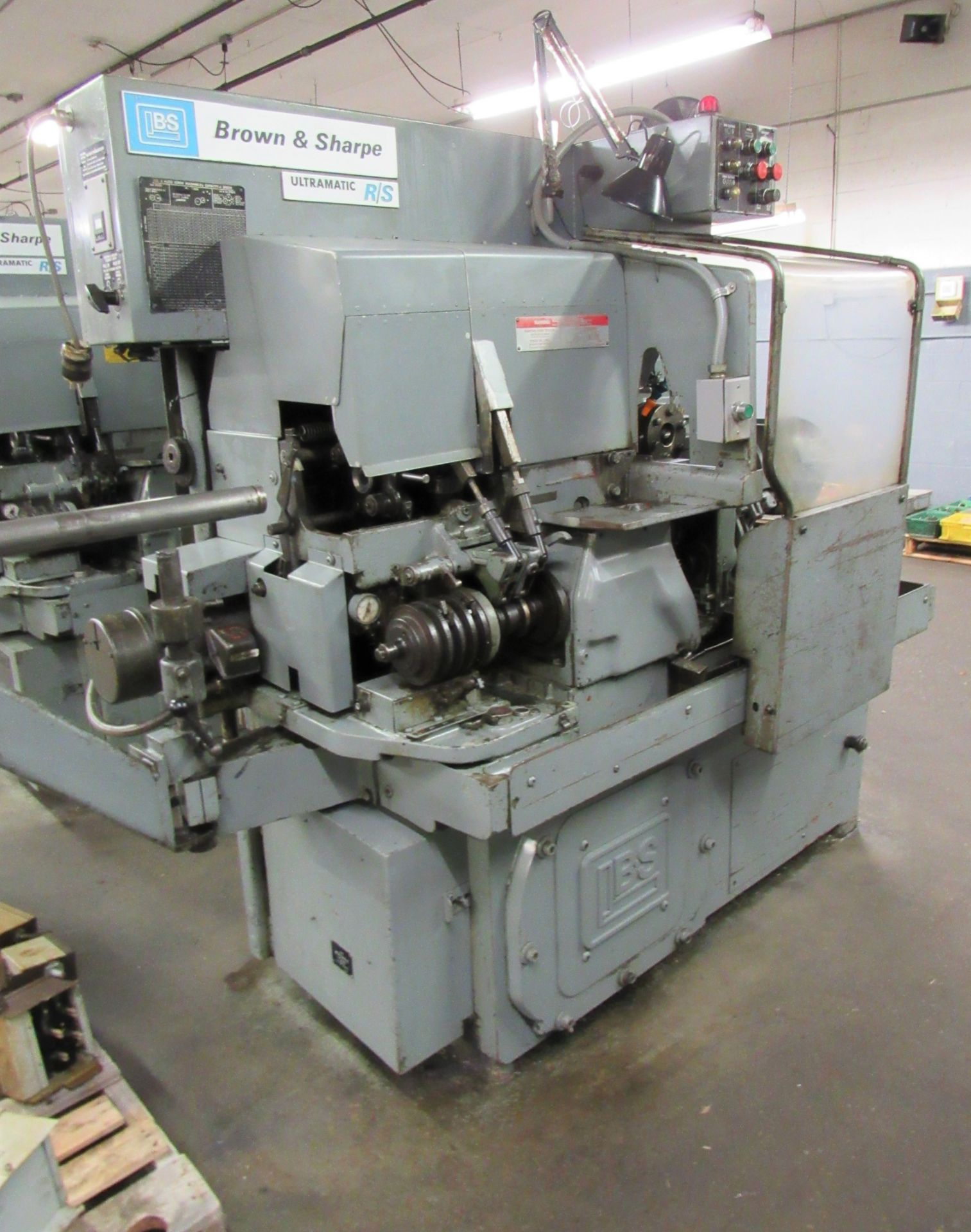 Brown & Sharpe No.2 1-1/4" 4-Speed Ultramatic R/S Screw Machine - S/N 542-2-8629 - Image 2 of 3