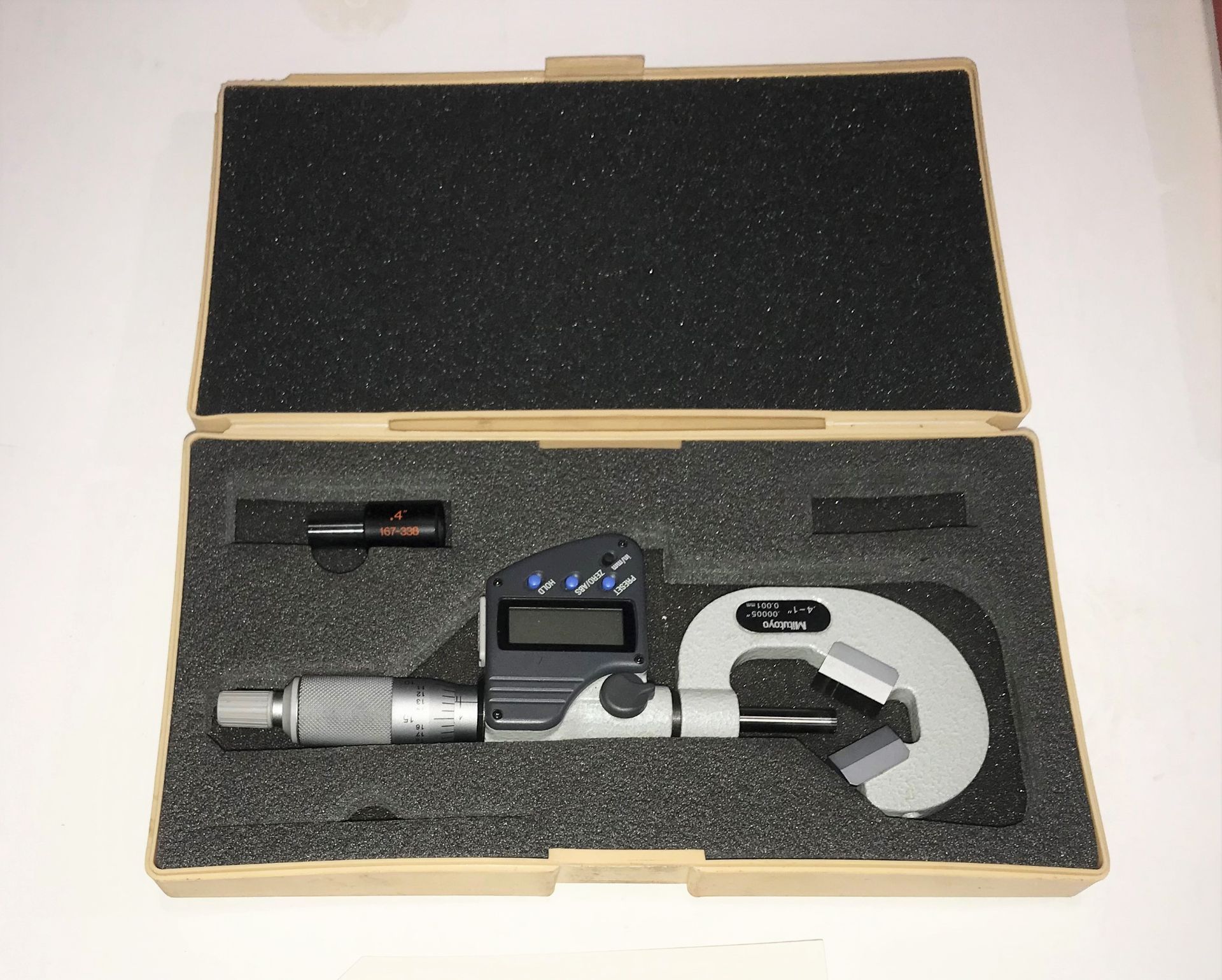 Mitutoyo .4 - 1" Digital Tri Micrometer