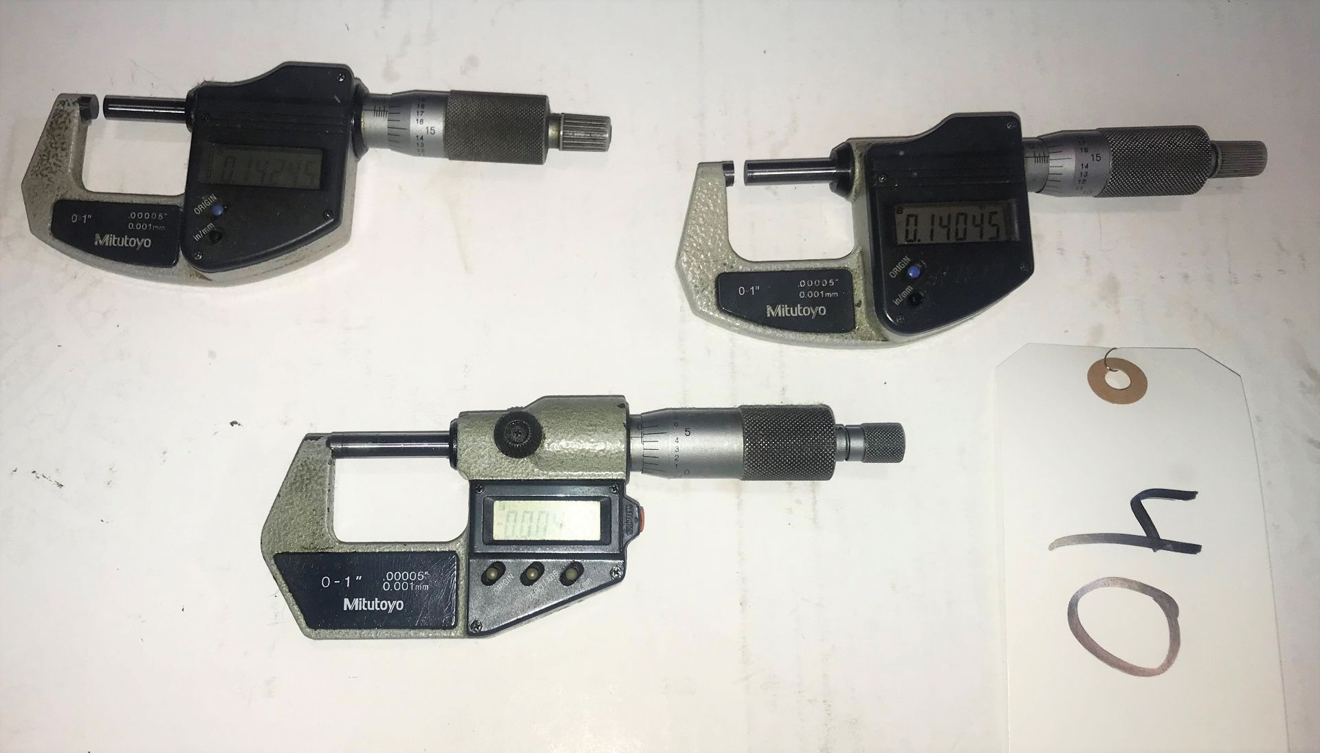 (3) Mitutoyo 0 - 1" Digital Micrometers