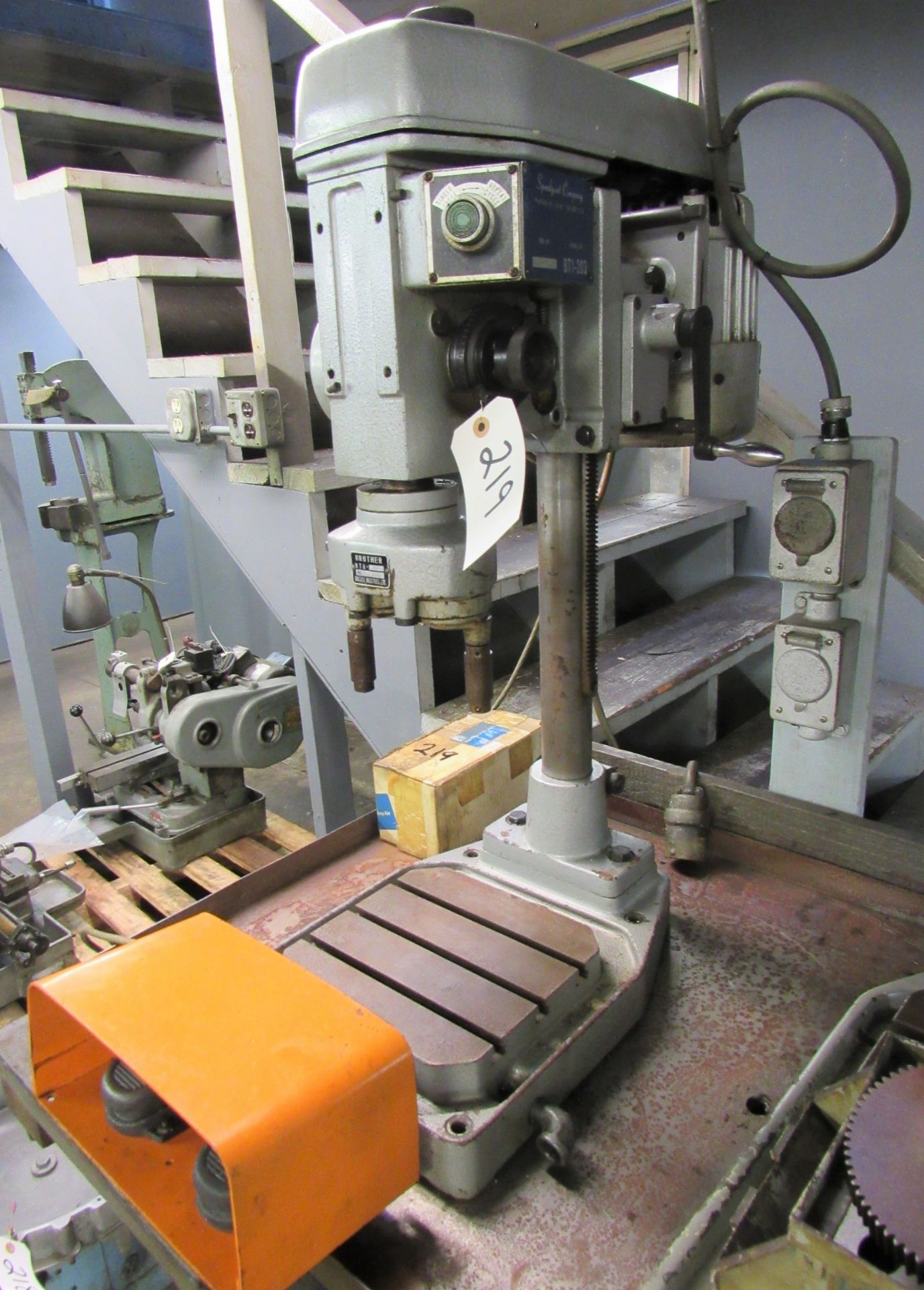 Speedy Cut Brother Mod.BT1-203 Tapping Machine - S/N J1V2-7017, (3) Spindle Speeds 1600-900-500 RPM, - Image 2 of 2