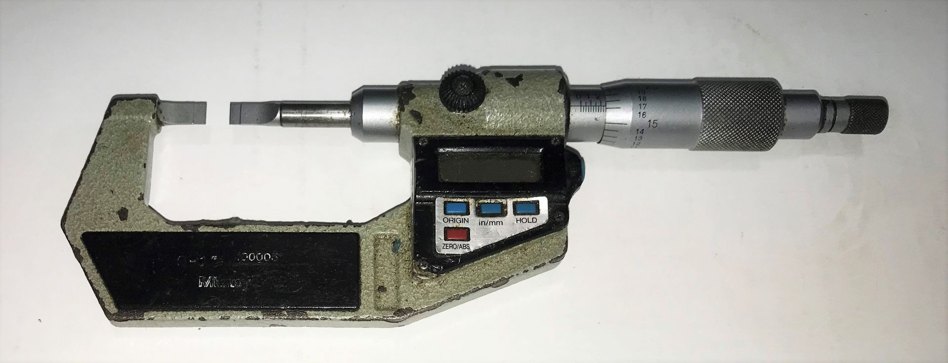 Mitutoyo 0 - 1" Digital Blade Micrometer