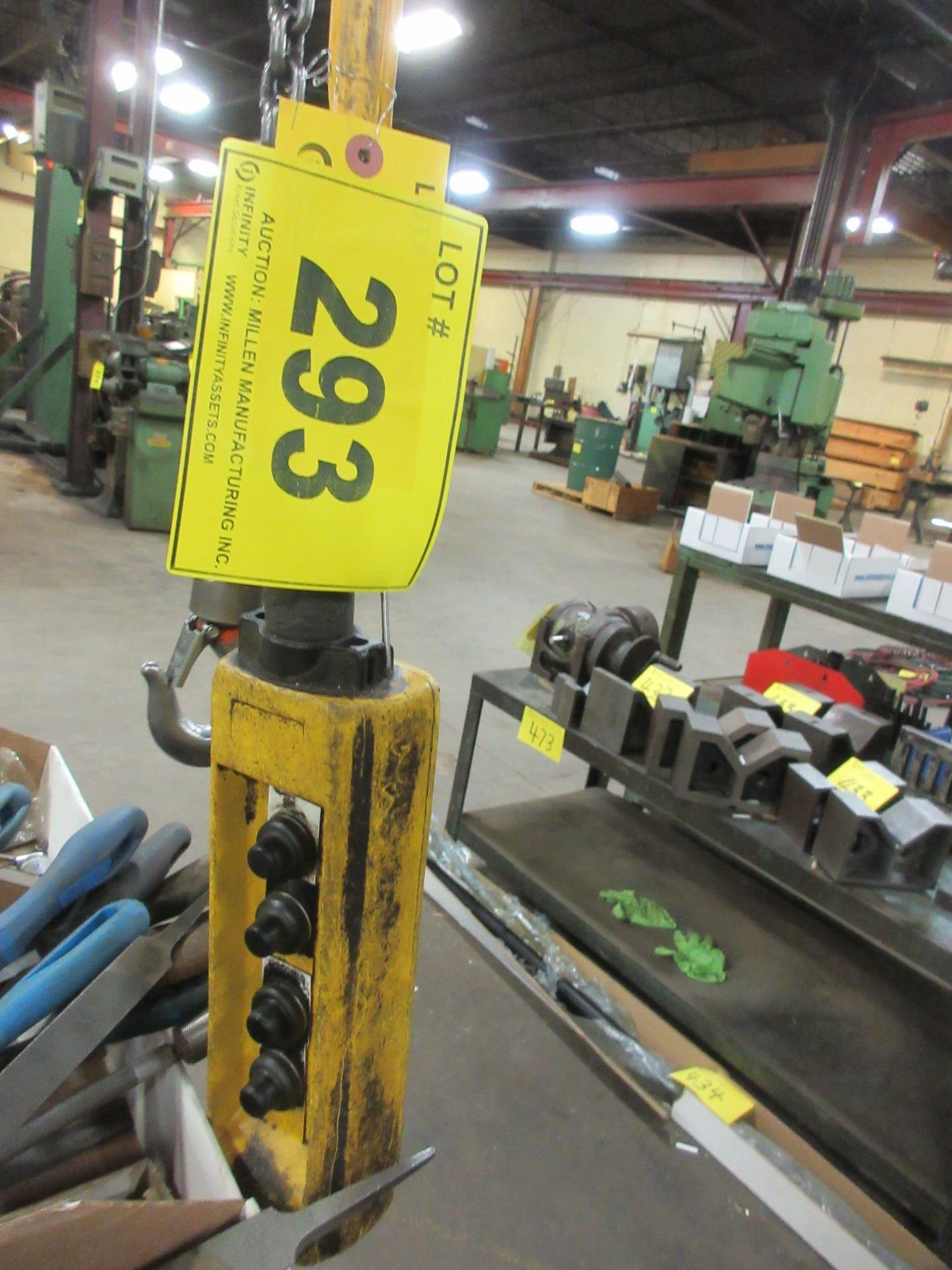 BULK BID - FREE STANDING CRANE SYSTEM W/ (3) BRIDGE CRANES - LOTS 291-294 INCLUSIVE (SUBJECT TO - Image 4 of 10