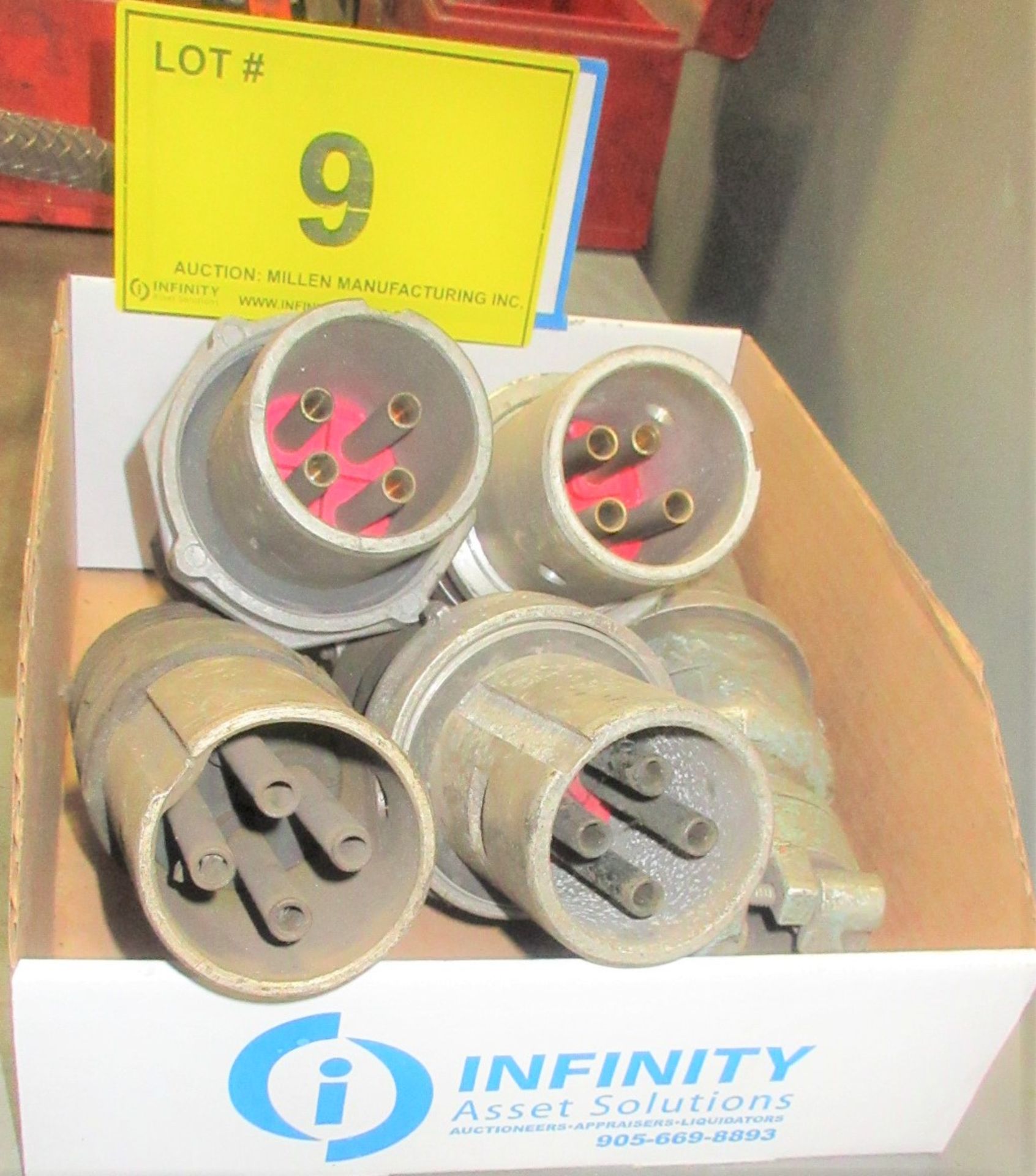 BOX OF WELDER PLUG INSERTS