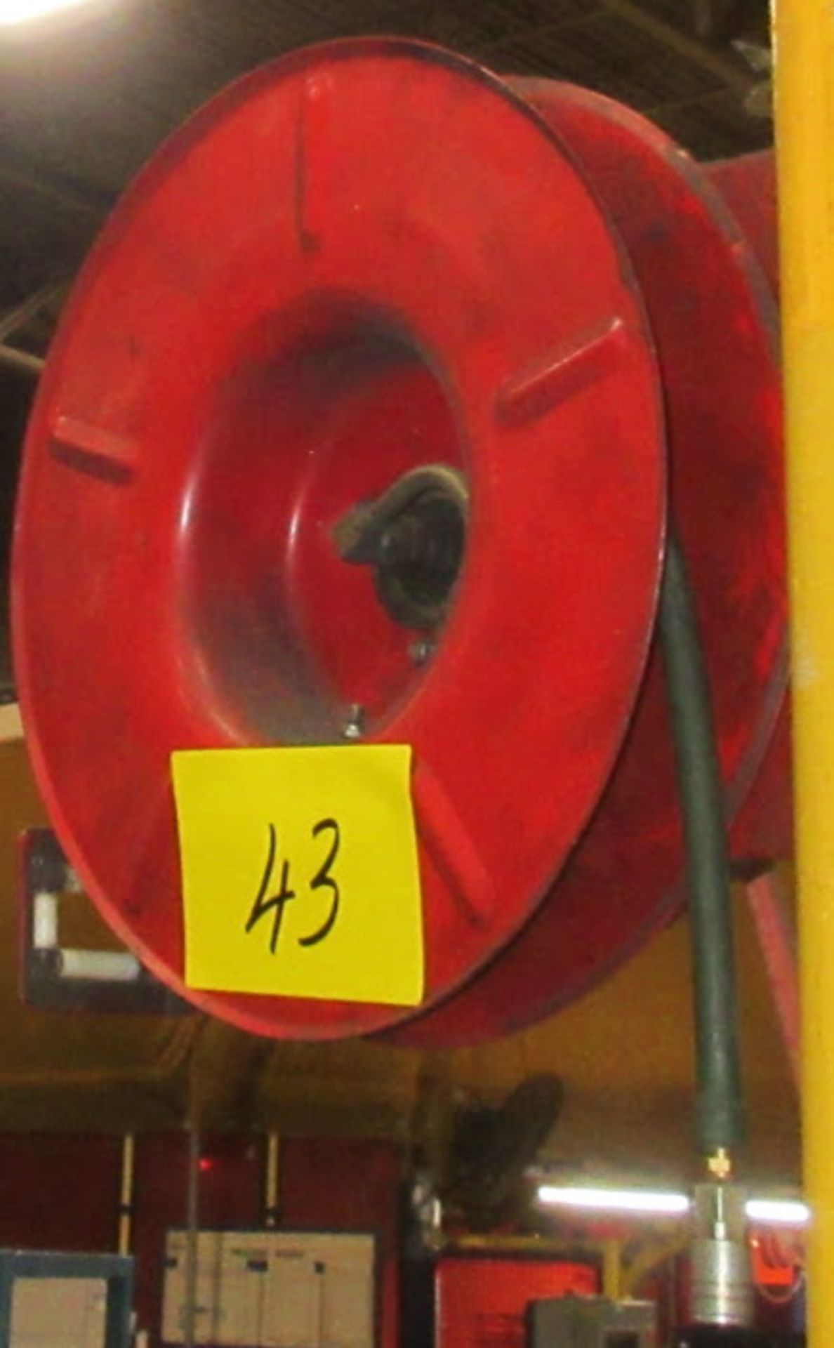 LOT OF (2) RETRACTABLE HOSE REELS (LOCATED IN BRAMPTON, ON) (RIGGING FEE $50) - Image 2 of 2