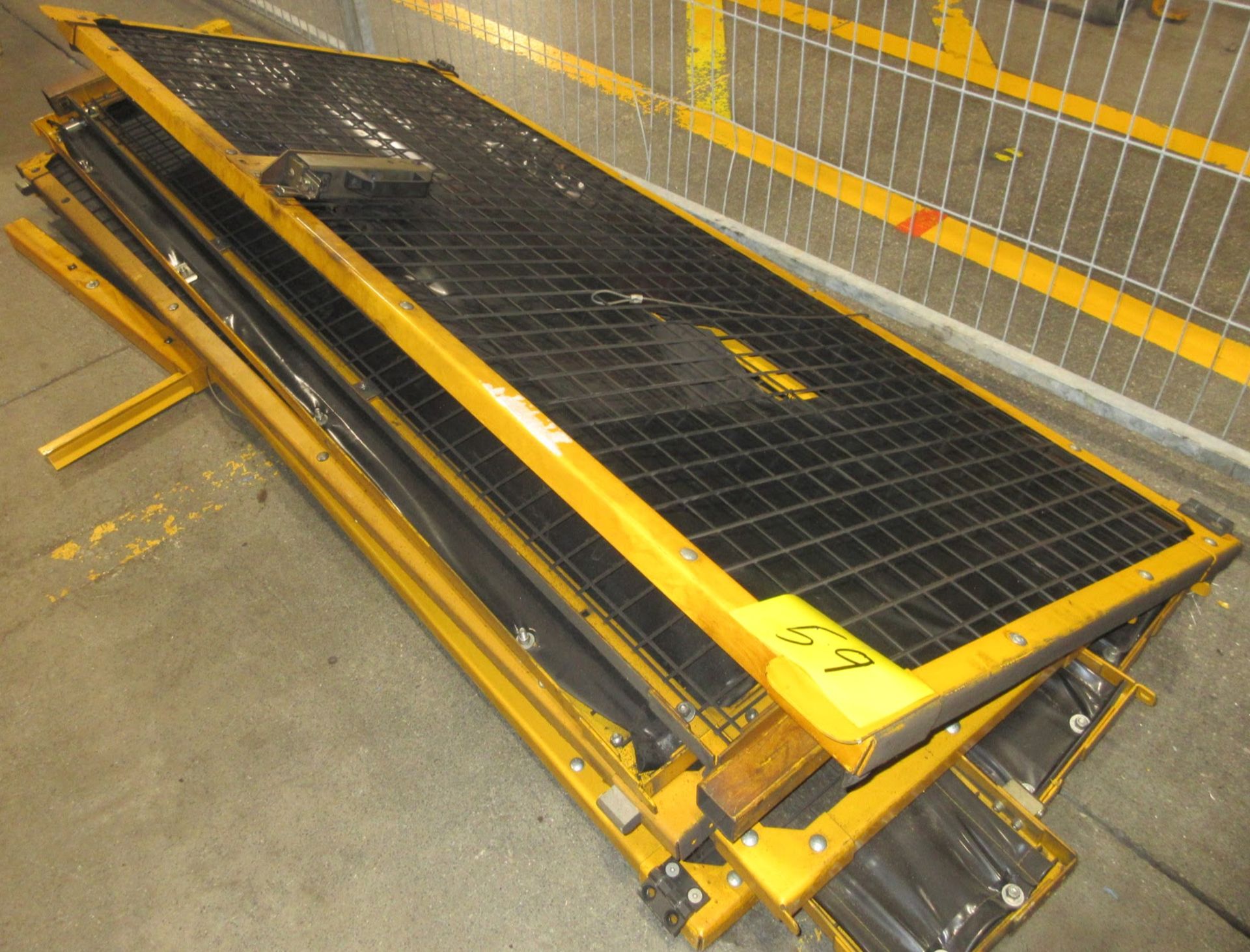 LOT OF (10) SAFETY CAGE PANELS (LOCATED IN BRAMPTON, ON) (RIGGING FEE $50)