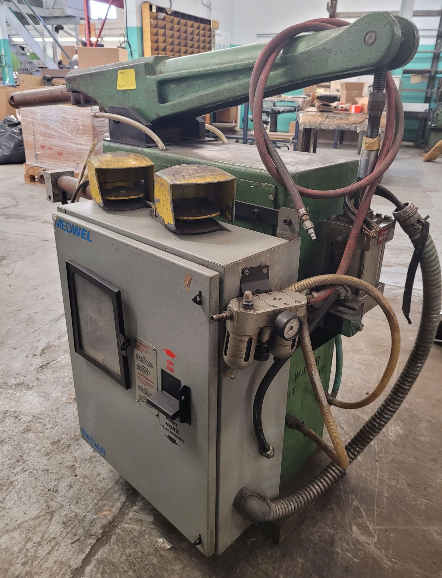 WELD-O-MATIC AF-2B SPOT WELDER, 75 KVA, 36" THROAT, MEDWELD CONTROL, S/N 3091 (RIGGING FEE $150) - Image 2 of 3