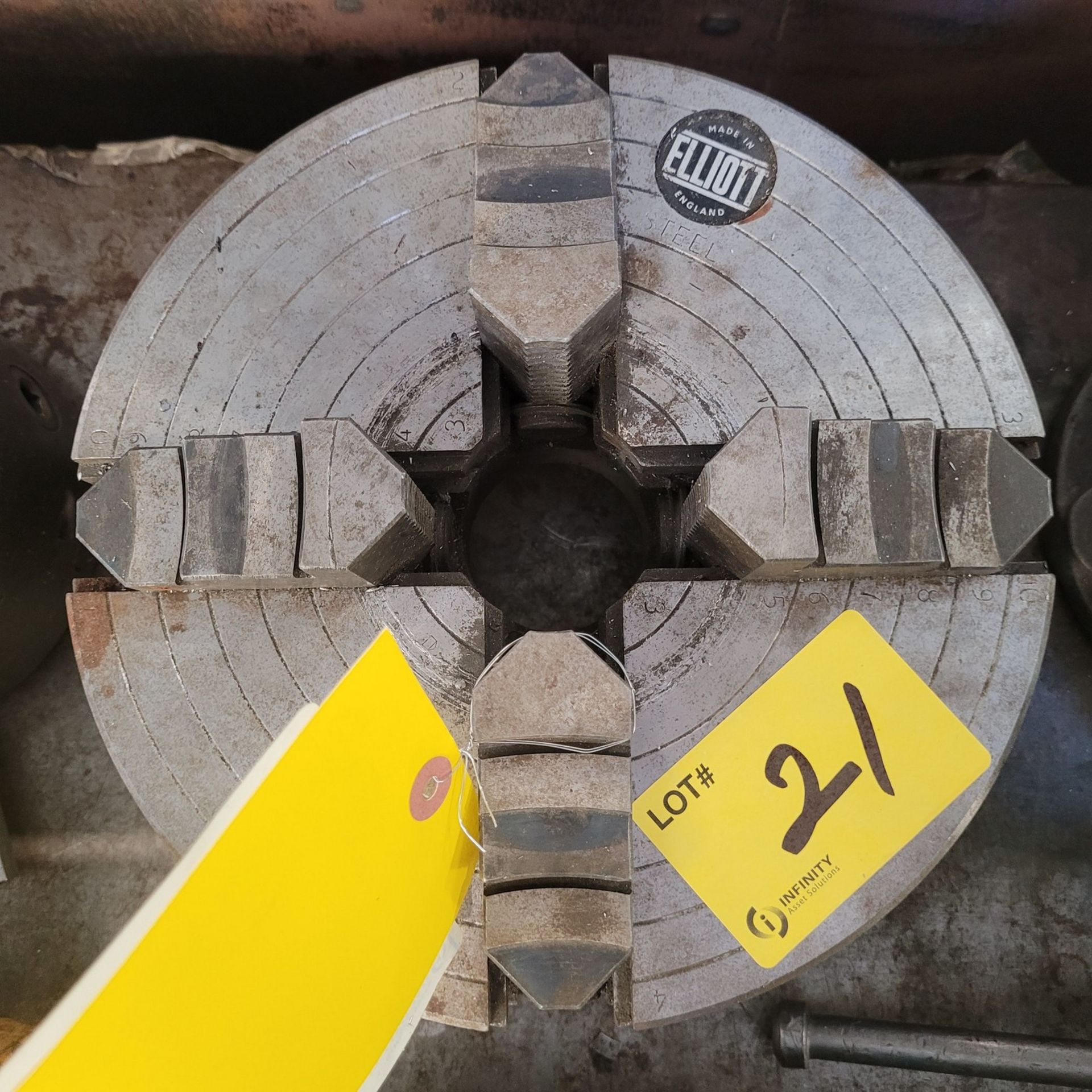 LOT - ELLIOTT 10" 4-JAW CHUCK, BURNERD 6" 3-JAW CHUCK - Image 3 of 4