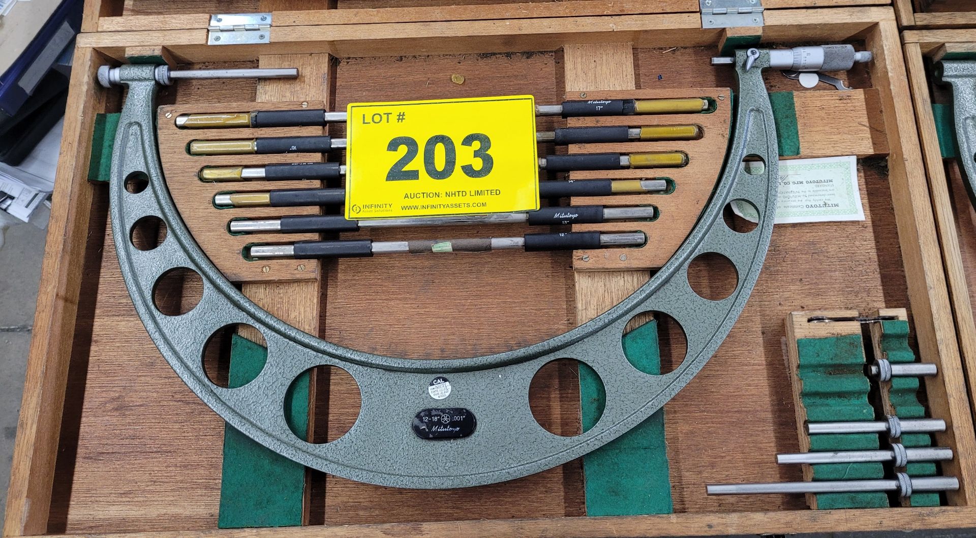 MITUTOYO MICROMETER, 12-18"