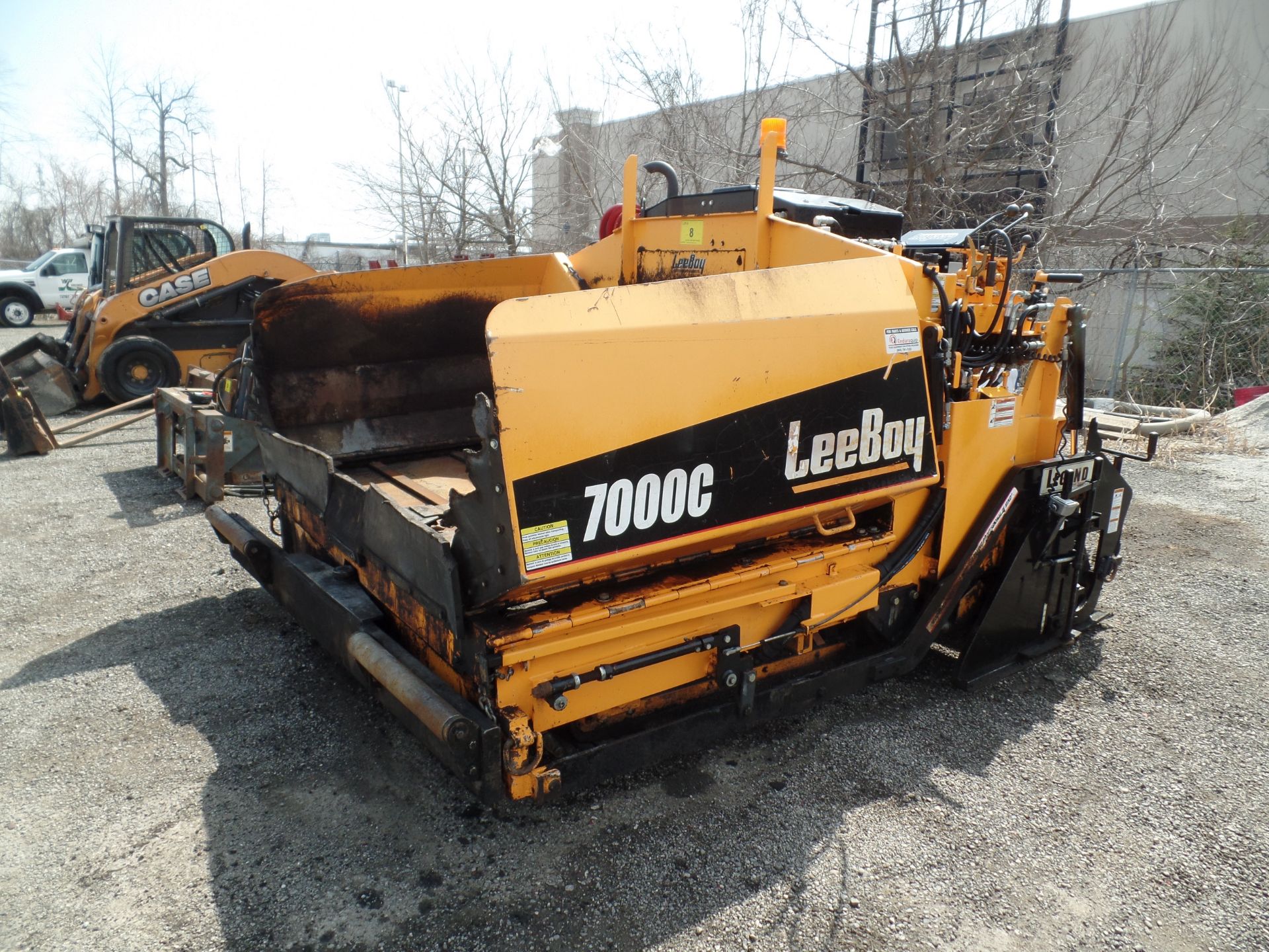 2018 LEEBOY 7000C ASPHALT PAVER, 8' TO 13' LEGEND PROPANE SCREEN SYSTEM SCREED, KUBOTA 64 HP TURBO - Image 4 of 15