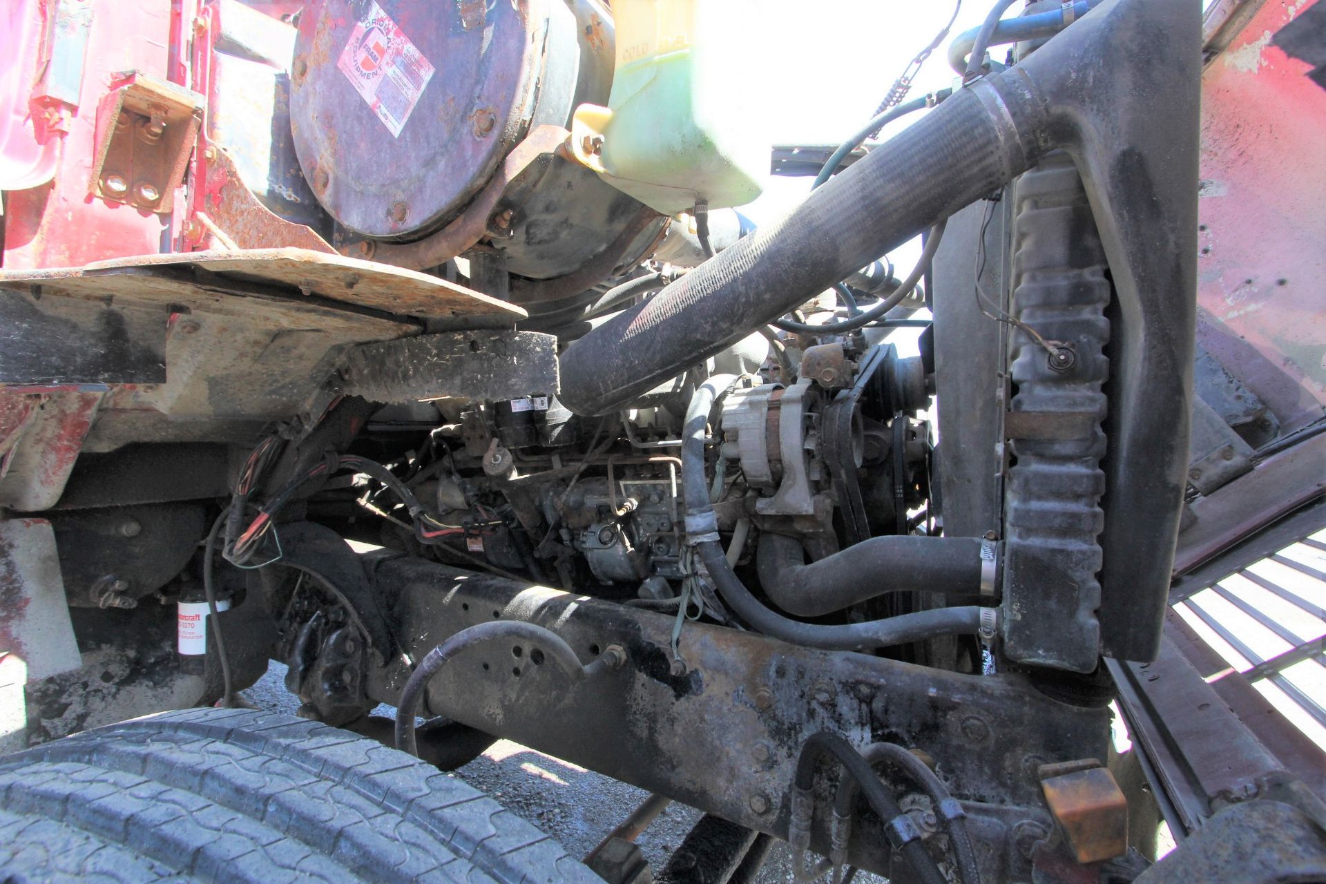 1988 FORD L8000 TANDEM AXLE DUMP TRUCK, FORD 280 HP DIESEL MOTOR, 15' BOX, 10-SPEED EATON FULLER - Image 35 of 38