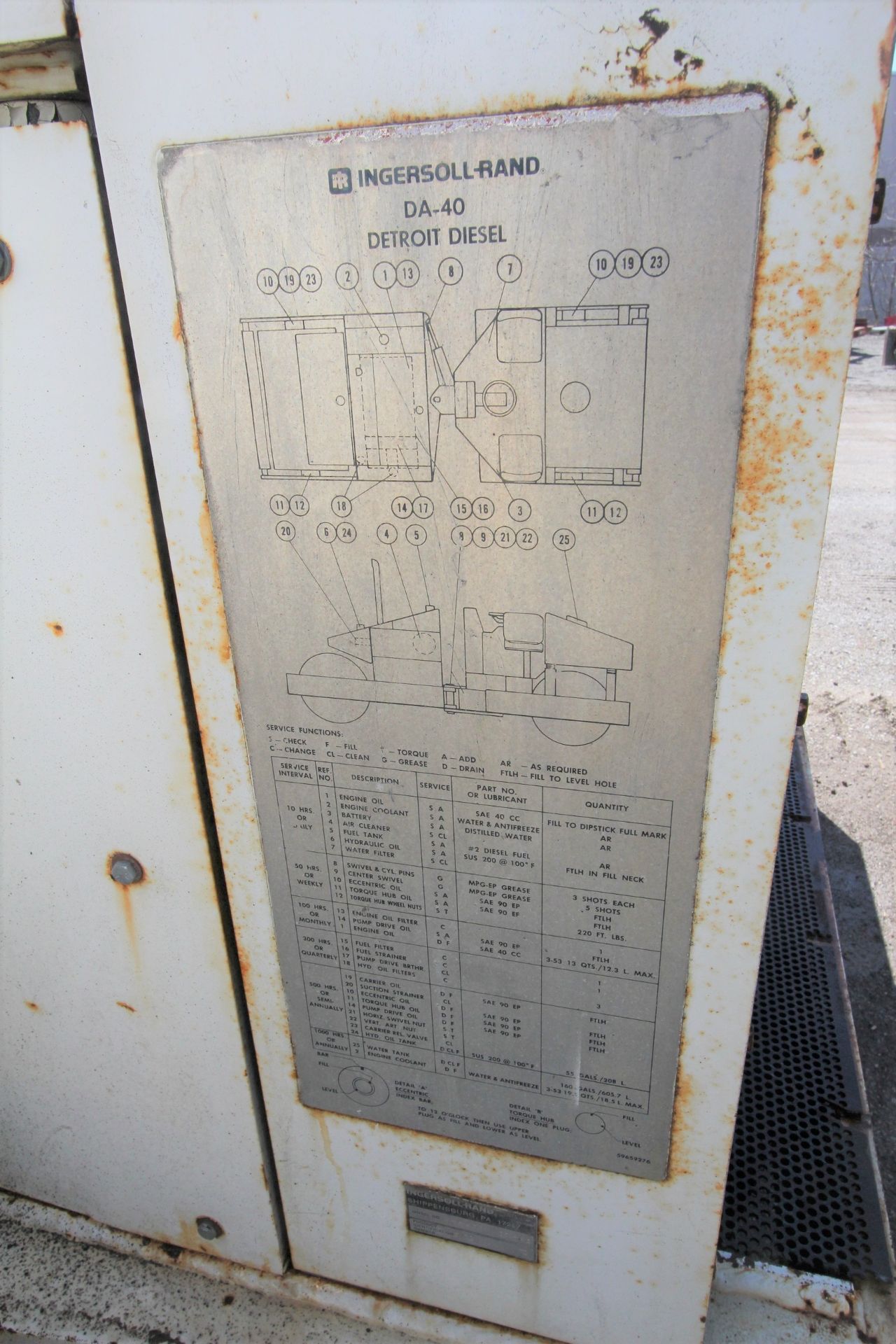 INGERSOLL RAND DA-40 TANDEM DRUM VIBRATORY ROLLER, 60” SMOOTH DRUM ROLLER, DETROIT DIESEL, APPROX. - Image 6 of 13