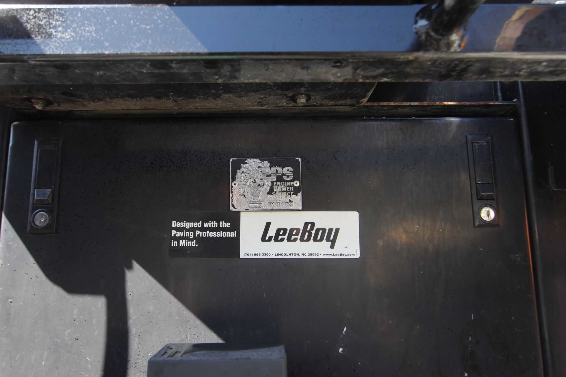 2018 LEEBOY 7000C ASPHALT PAVER, 8' TO 13' LEGEND PROPANE SCREEN SYSTEM SCREED, KUBOTA 64 HP TURBO - Image 13 of 15