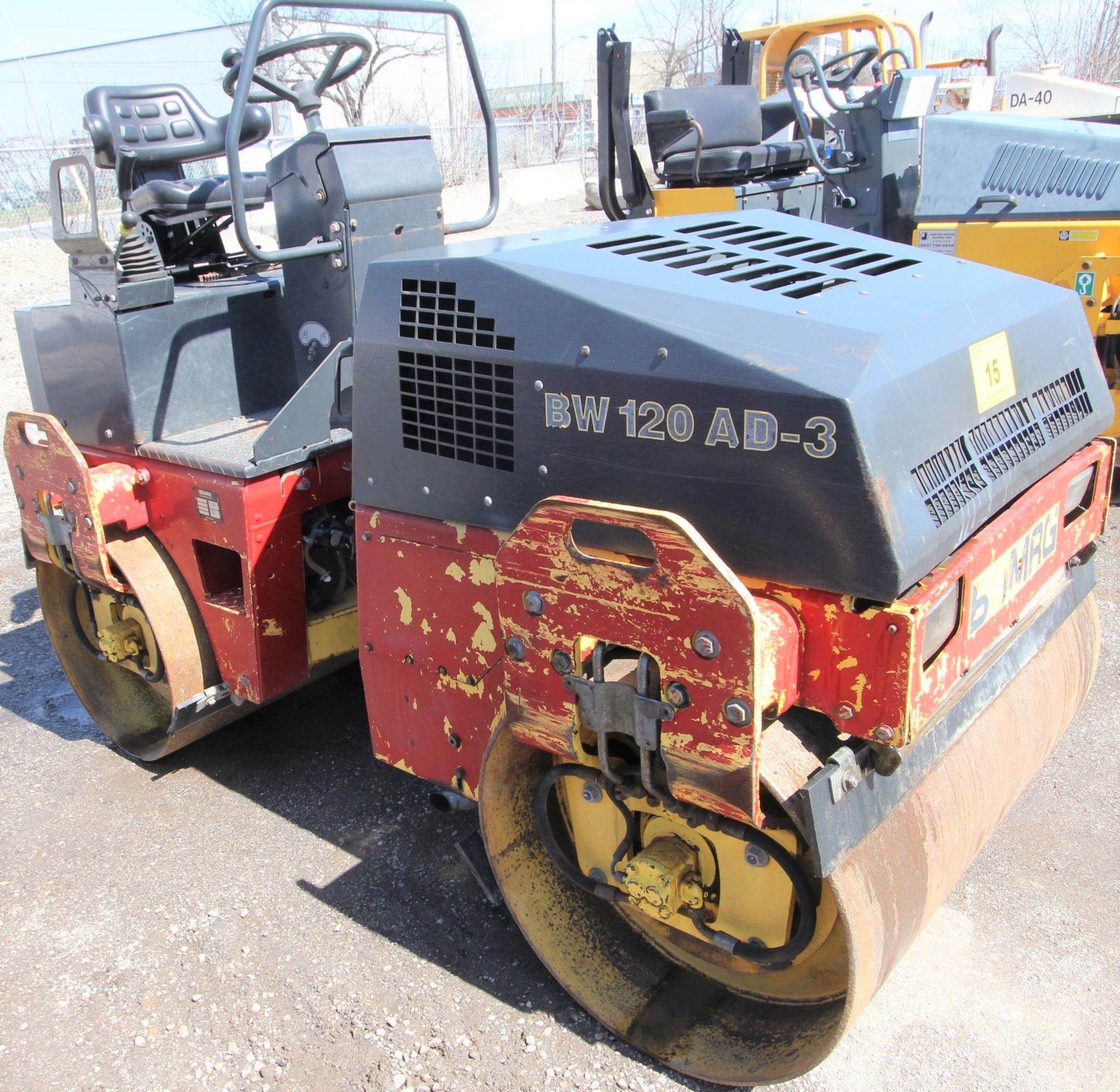 BOMAG BW-120-AD-3 DOUBLE DRUM 47” ROLLER, DIESEL, S/N 101170518753 - Image 6 of 21