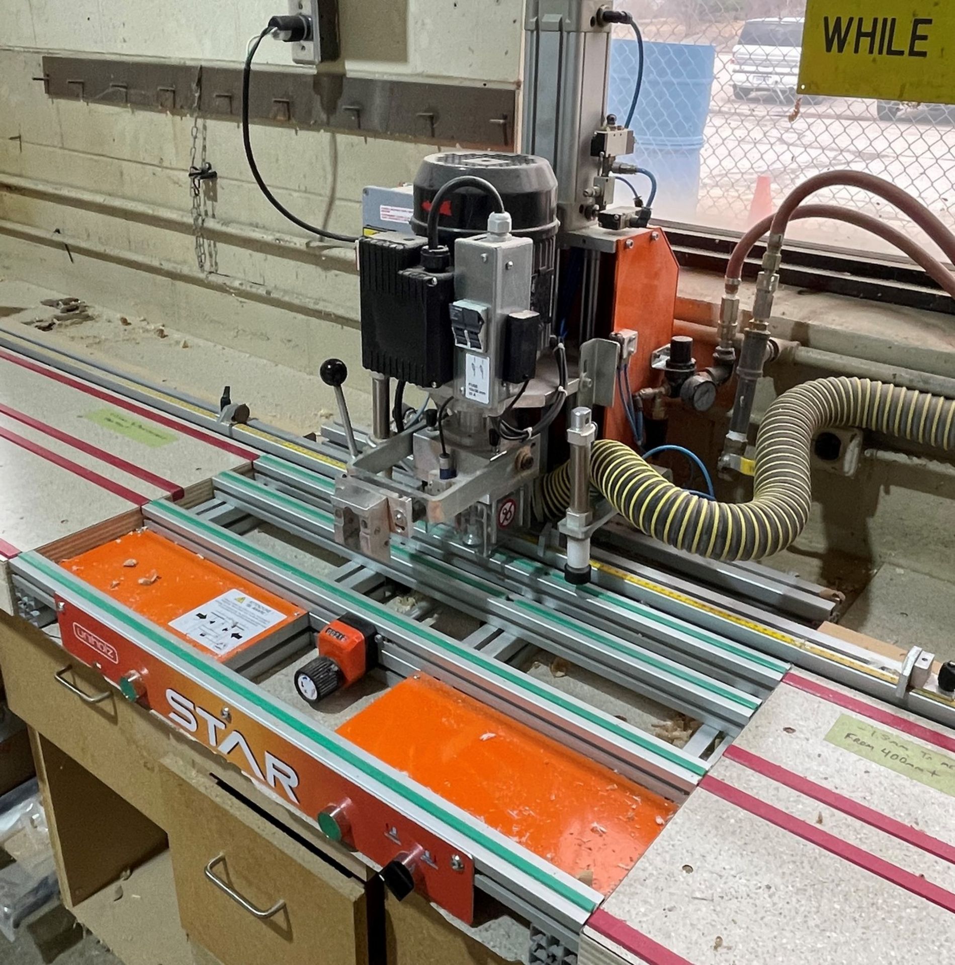 UNIHOLZ STAR HINGE BORING MACHINE, S/N UN 5543 W/ TABLE, CABINET, DRAWERS, HARDWARE, ETC. (RIGGING - Image 4 of 5