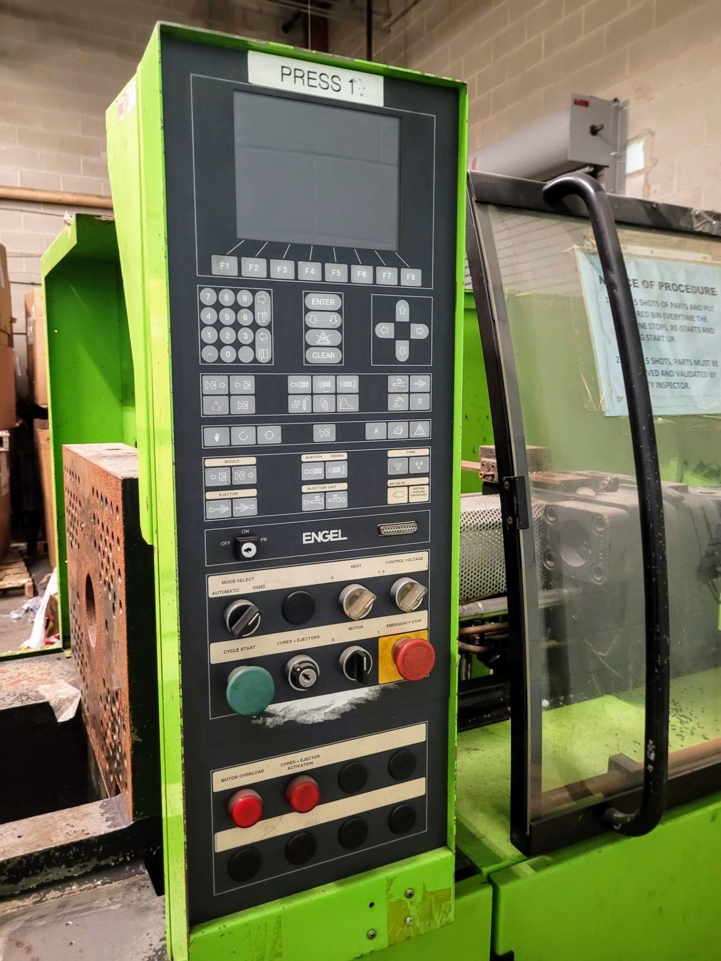 1995 ENGEL ES200/40HLS INJECTION MOULDER, S/N: 29013 - (NOT UNDER POWER) (RIGGING FEE $1,000) - Image 4 of 7