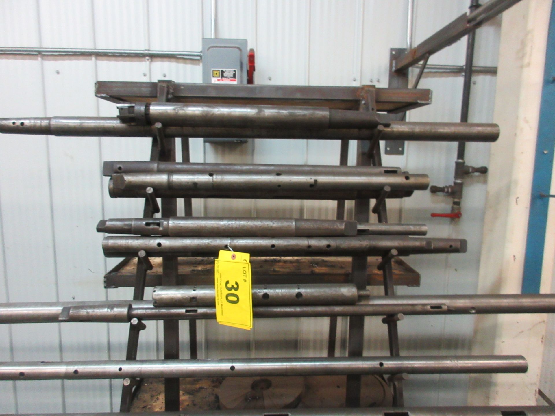 11-LEVEL BORING BARS TRANSFER CART W/ (18) BARS FROM 20"L TO 8'L - Image 2 of 3